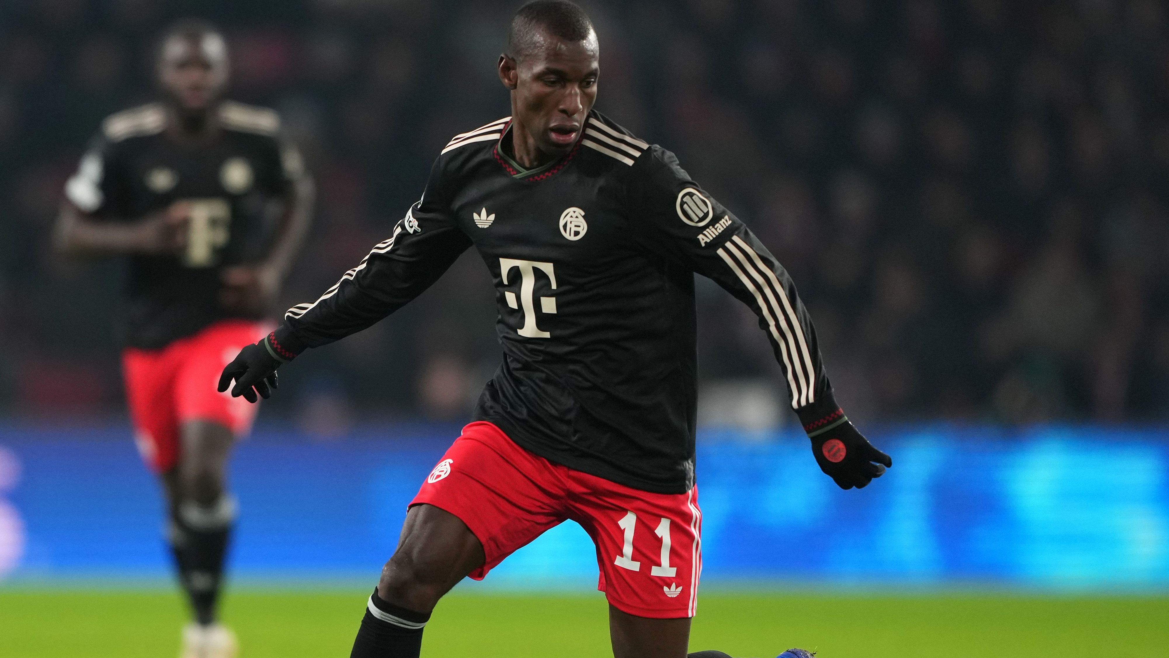 PSV Eindhoven v FC Bayern München - UEFA Champions League 2025/26 League Phase MD8