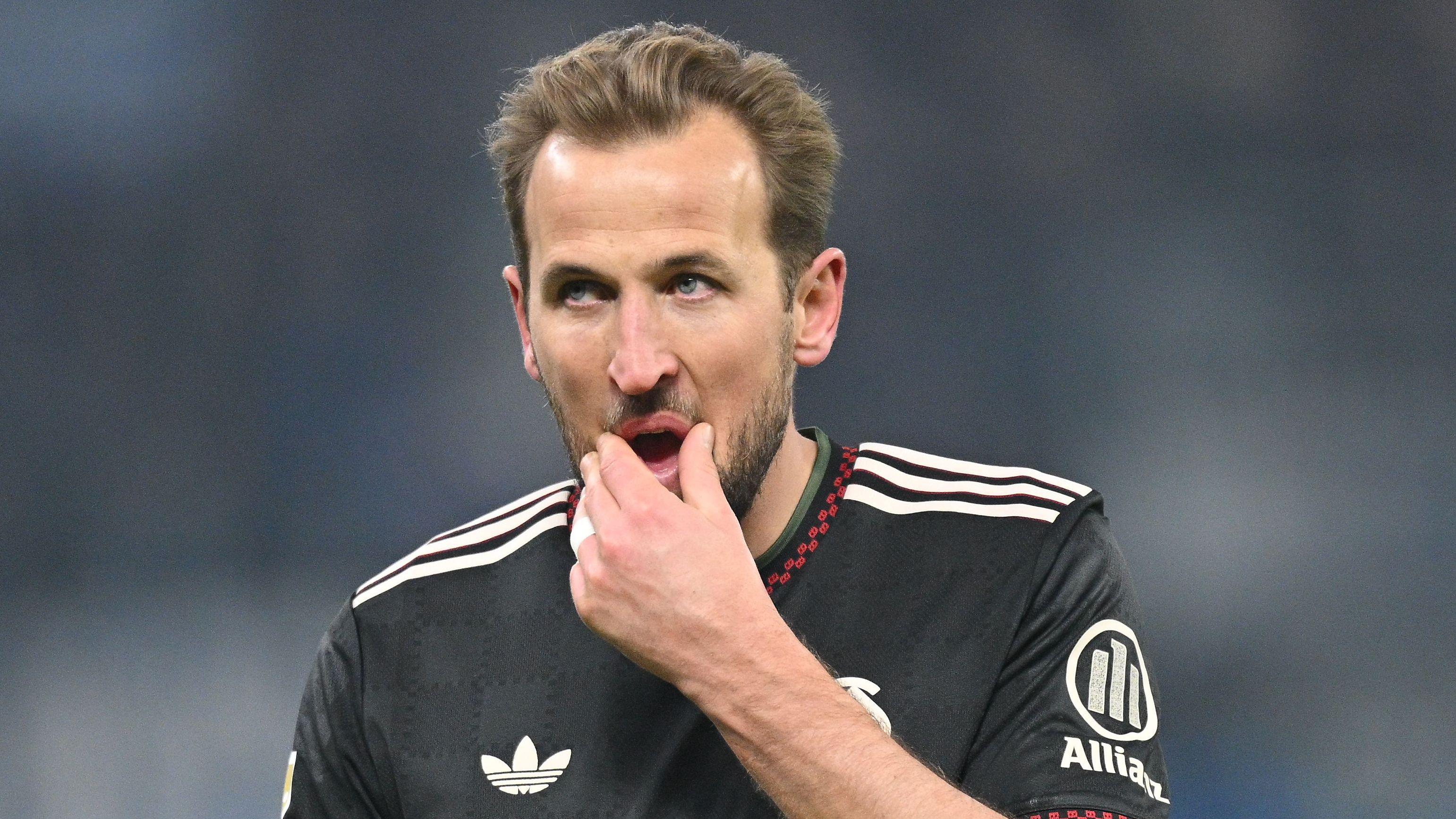 Hamburger SV v FC Bayern München - Bundesliga