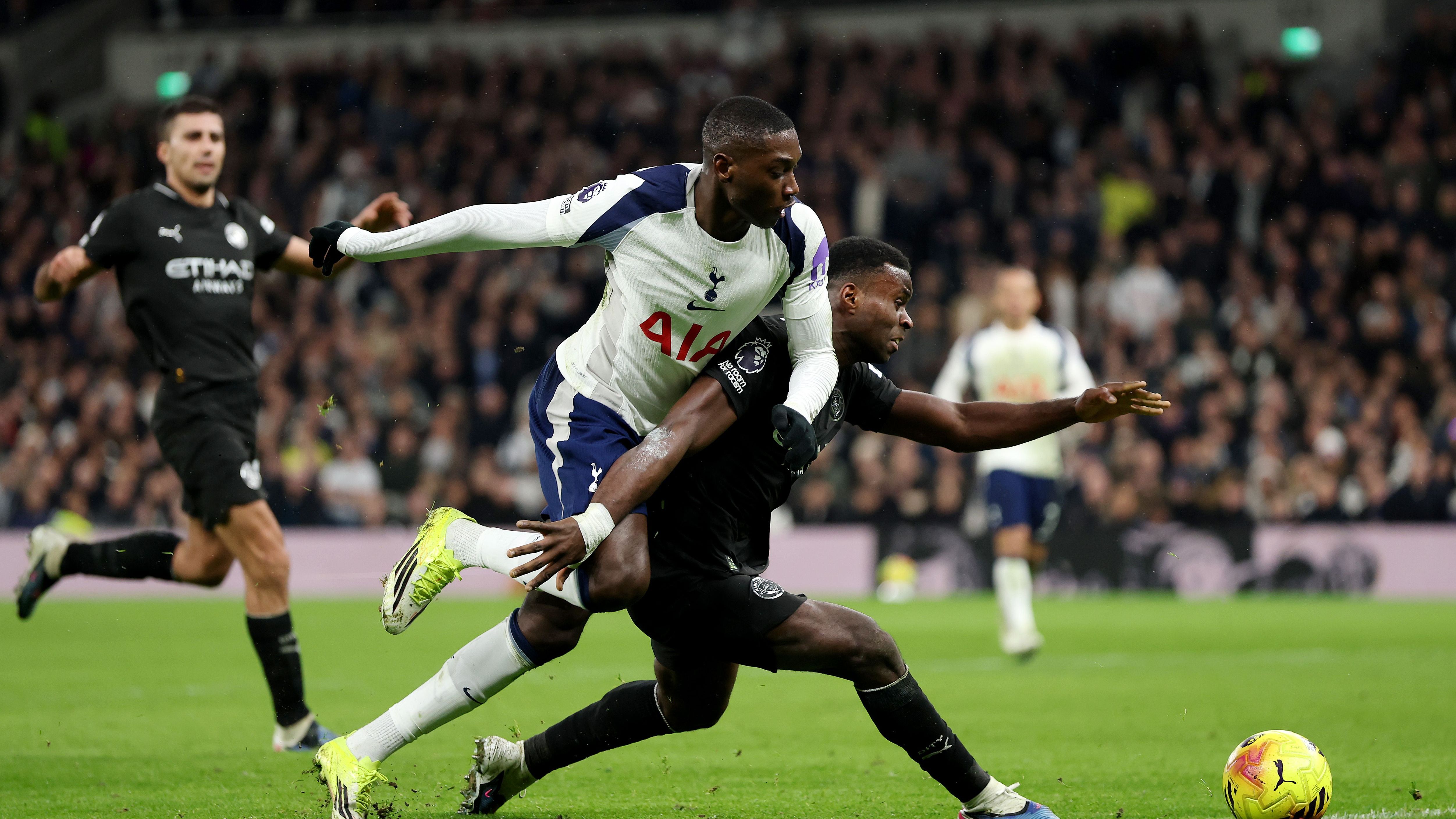 Tottenham Hotspur v Manchester City - Premier League
