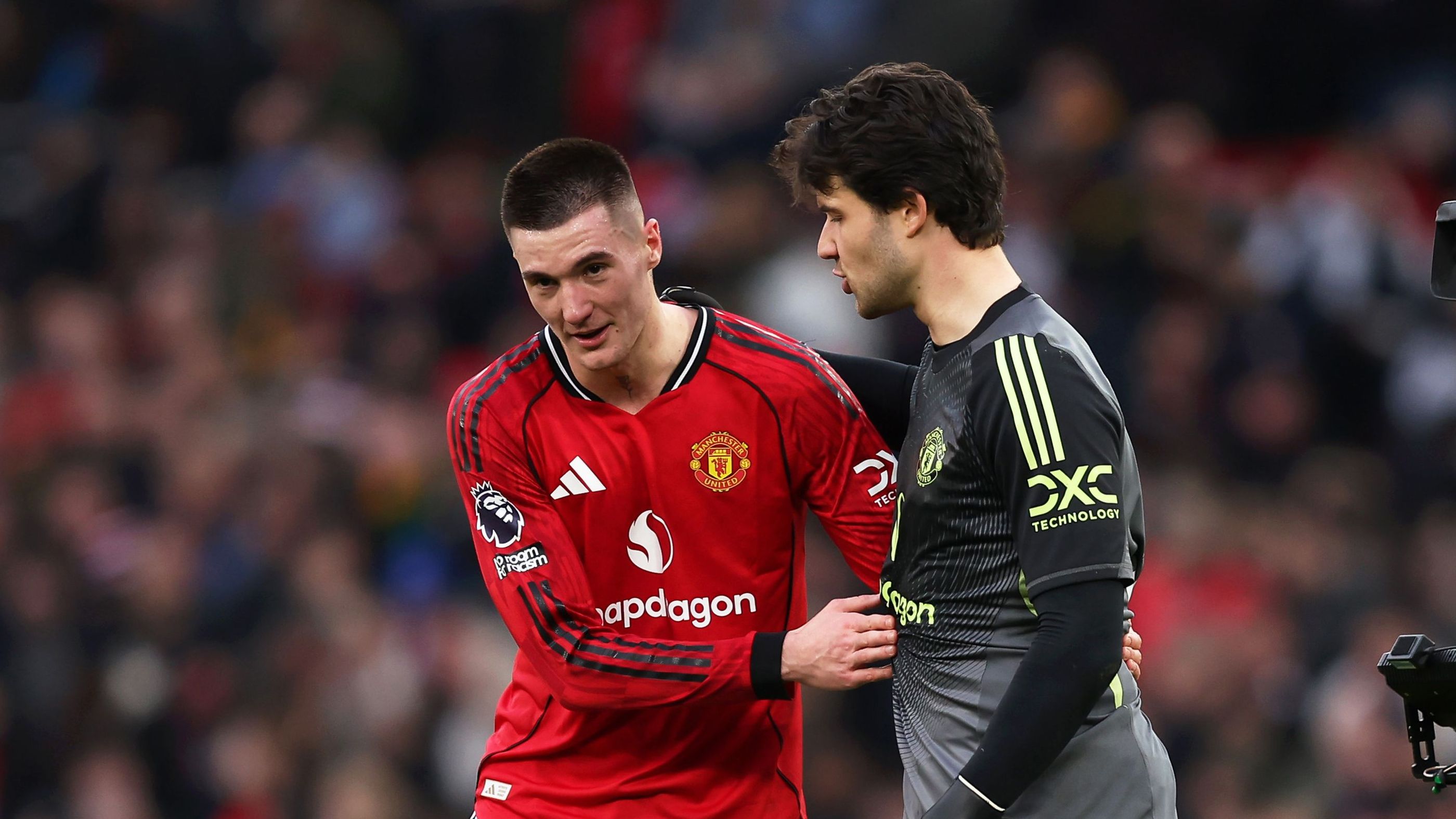 Manchester United v Fulham - Premier League