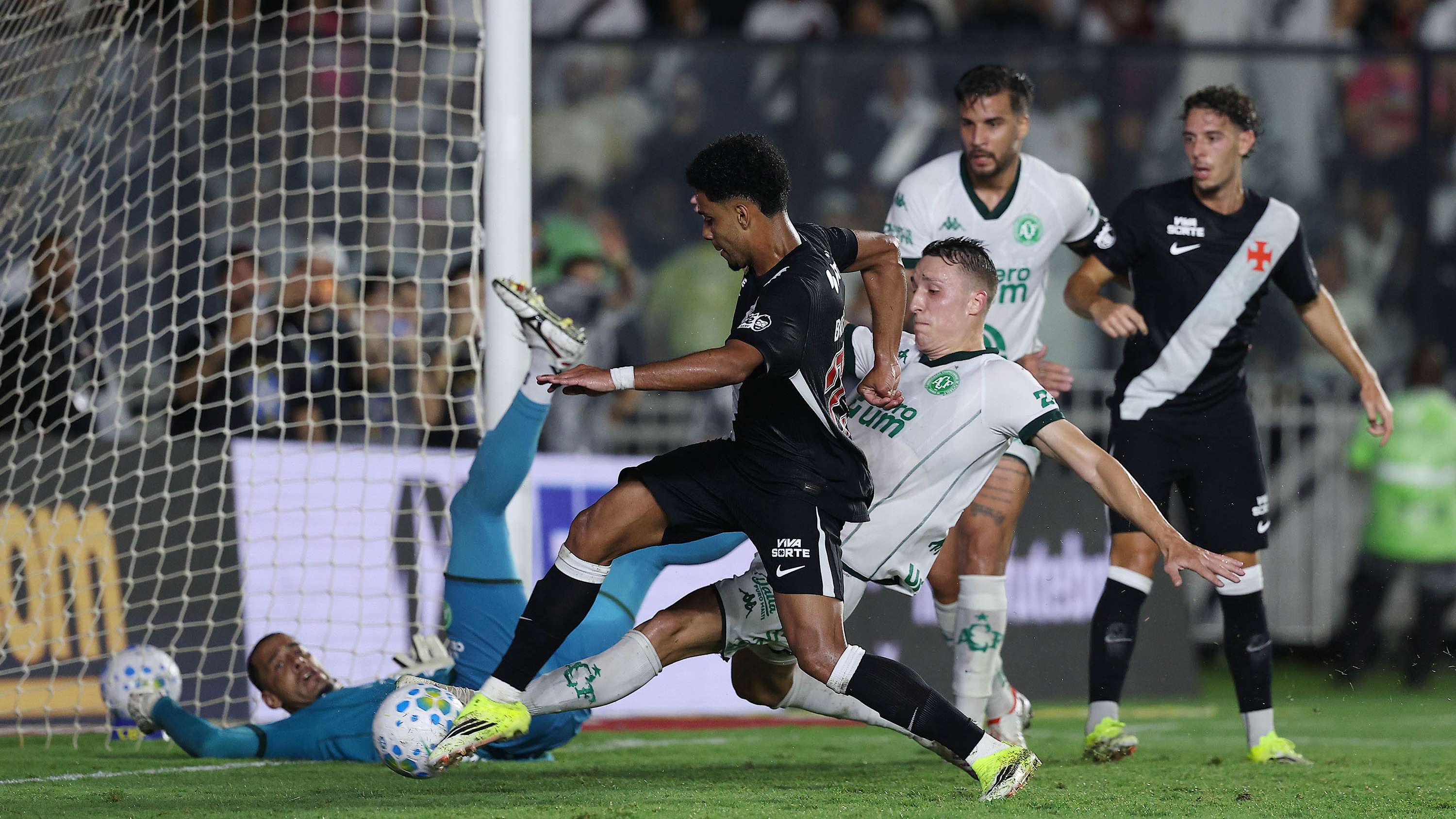 Vasco Da Gama v Chapecoense - Brasileirao 2026