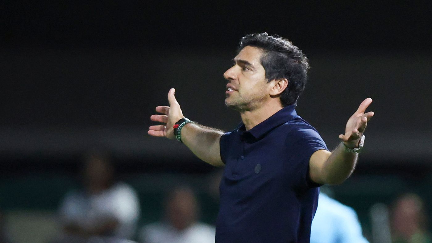 Palmeiras contesta interpretação da arbitragem sobre cartão vermelho a Abel Ferreira