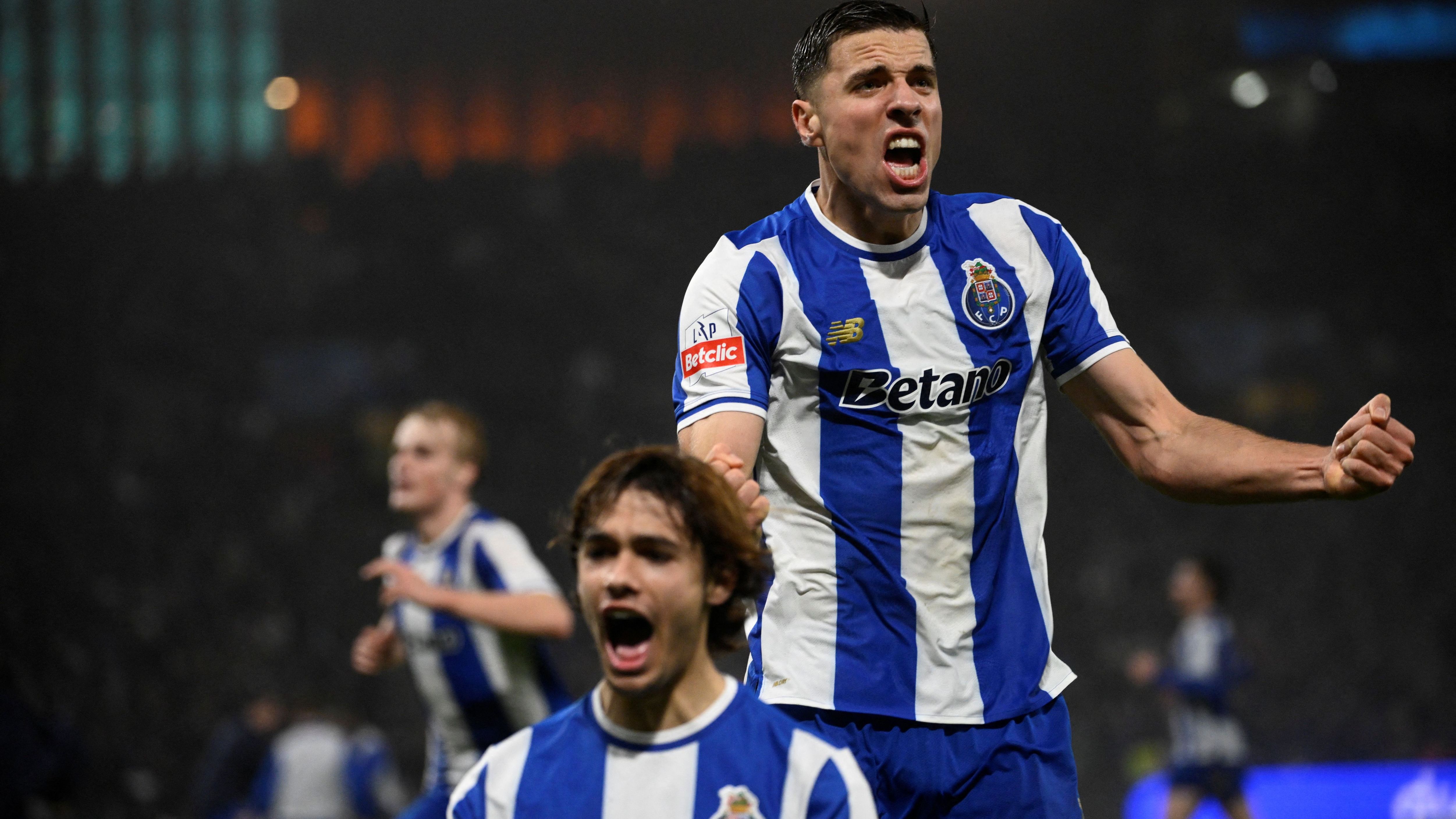 FBL-POR-LIGA-PORTO-SPORTING