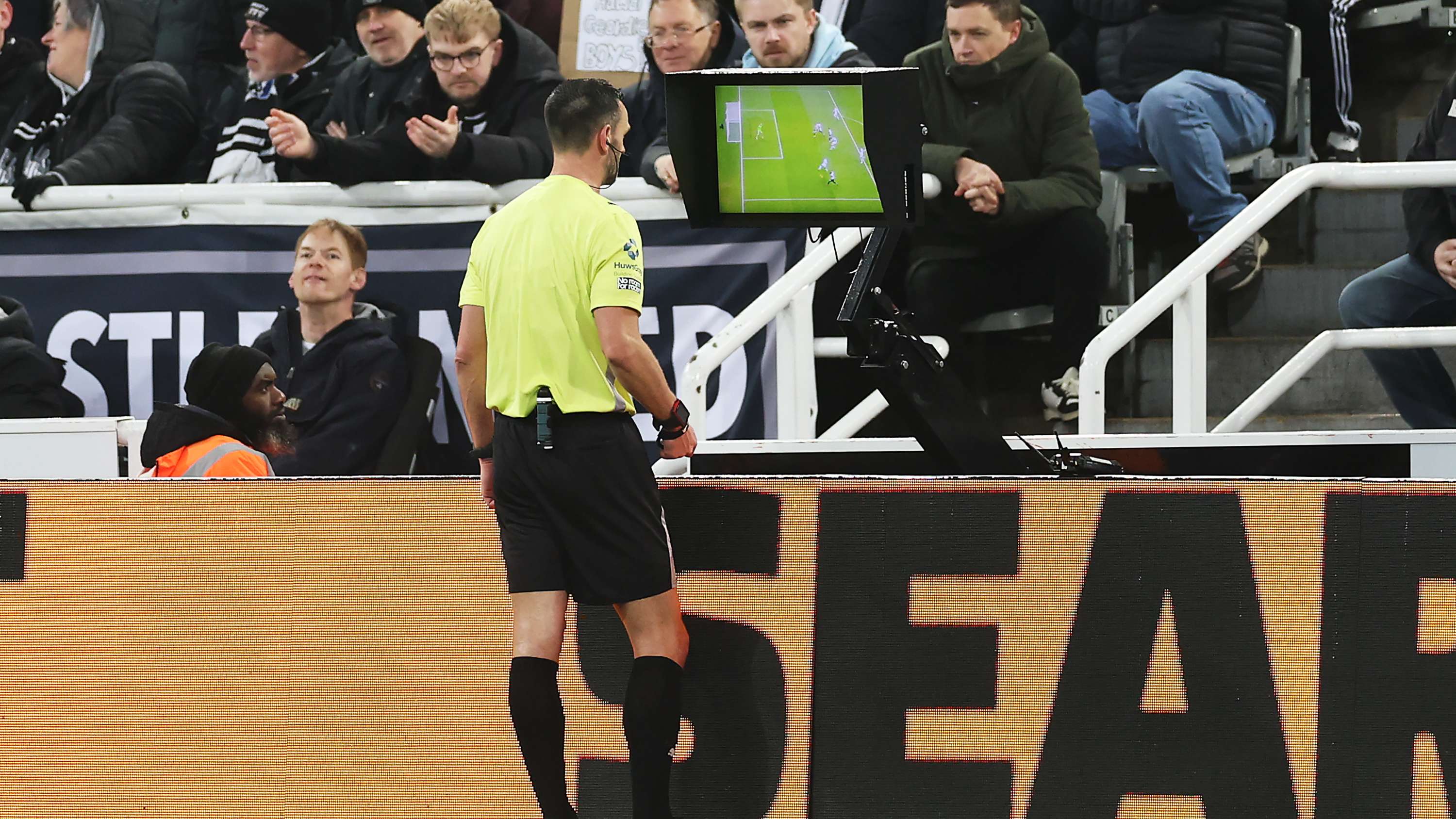 Newcastle United v Brentford - Premier League