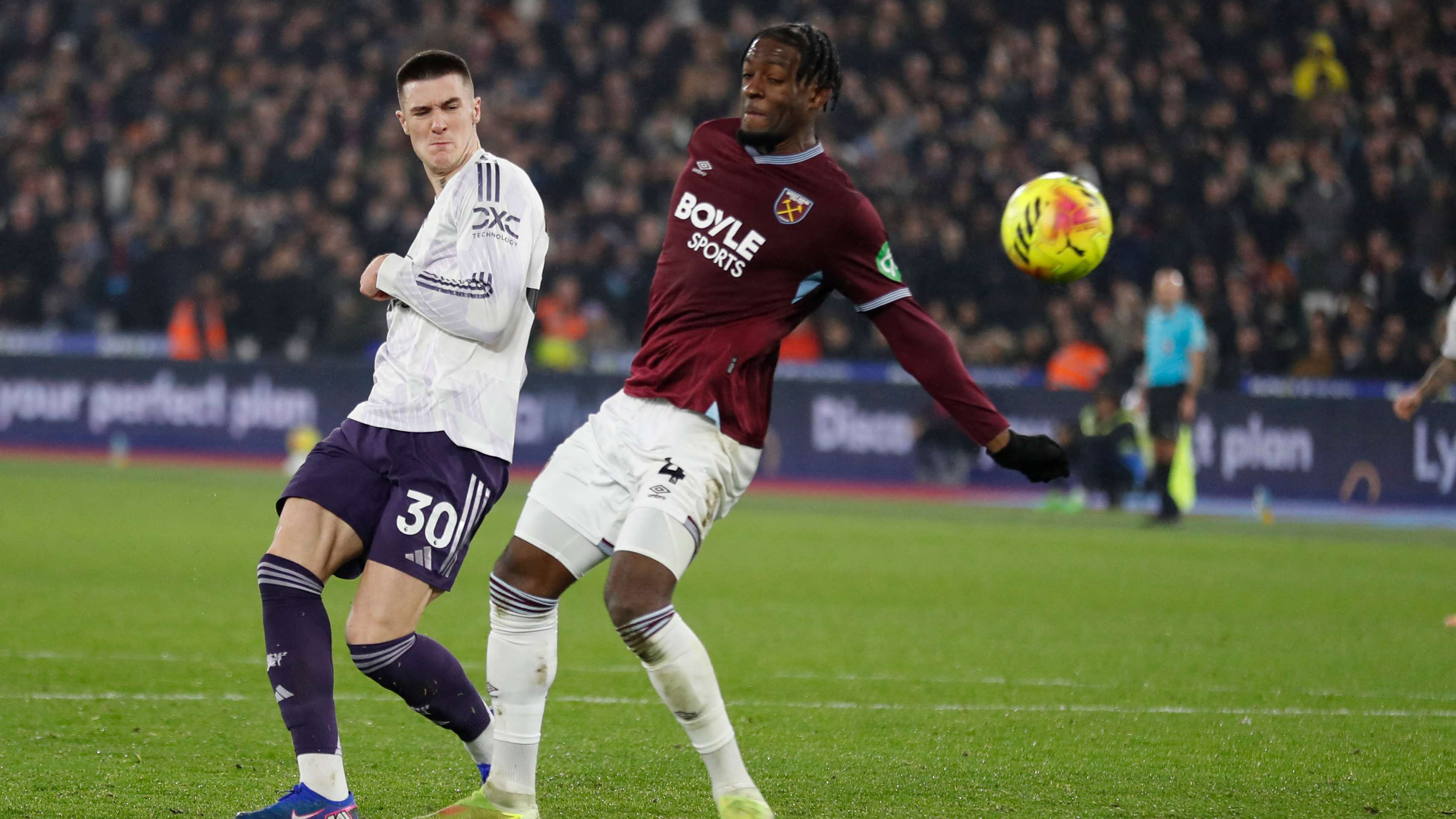 FBL-ENG-PR-WEST HAM-MAN UTD