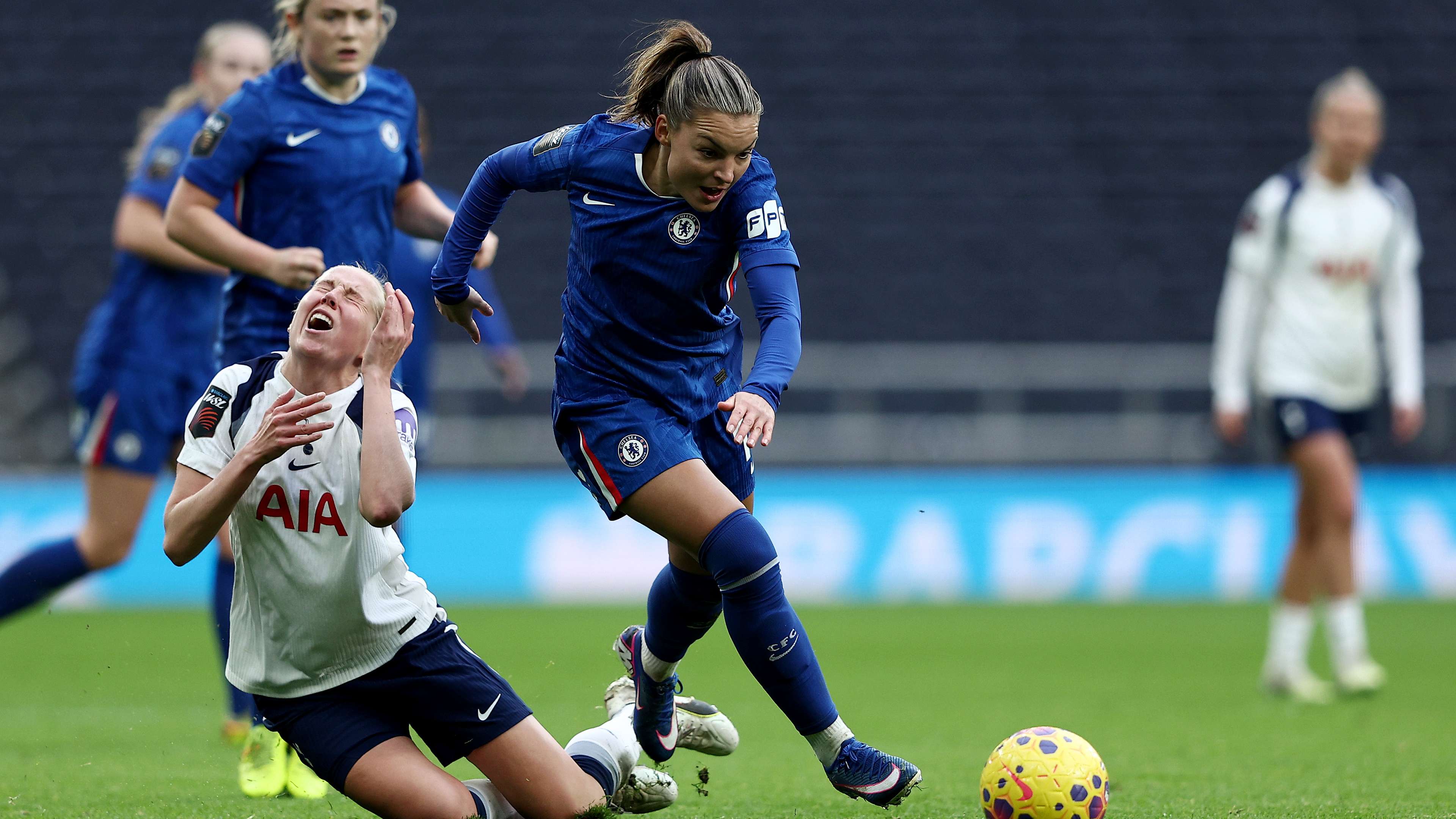 Tottenham Hotspur v Chelsea FC - Barclays Women's Super League