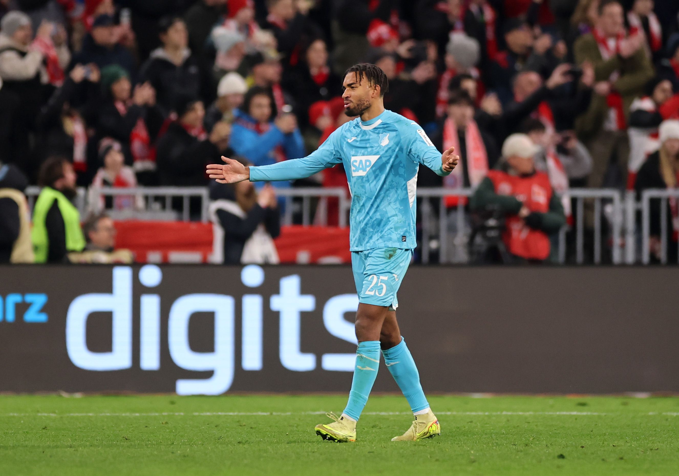 FC Bayern München v TSG Hoffenheim - Bundesliga