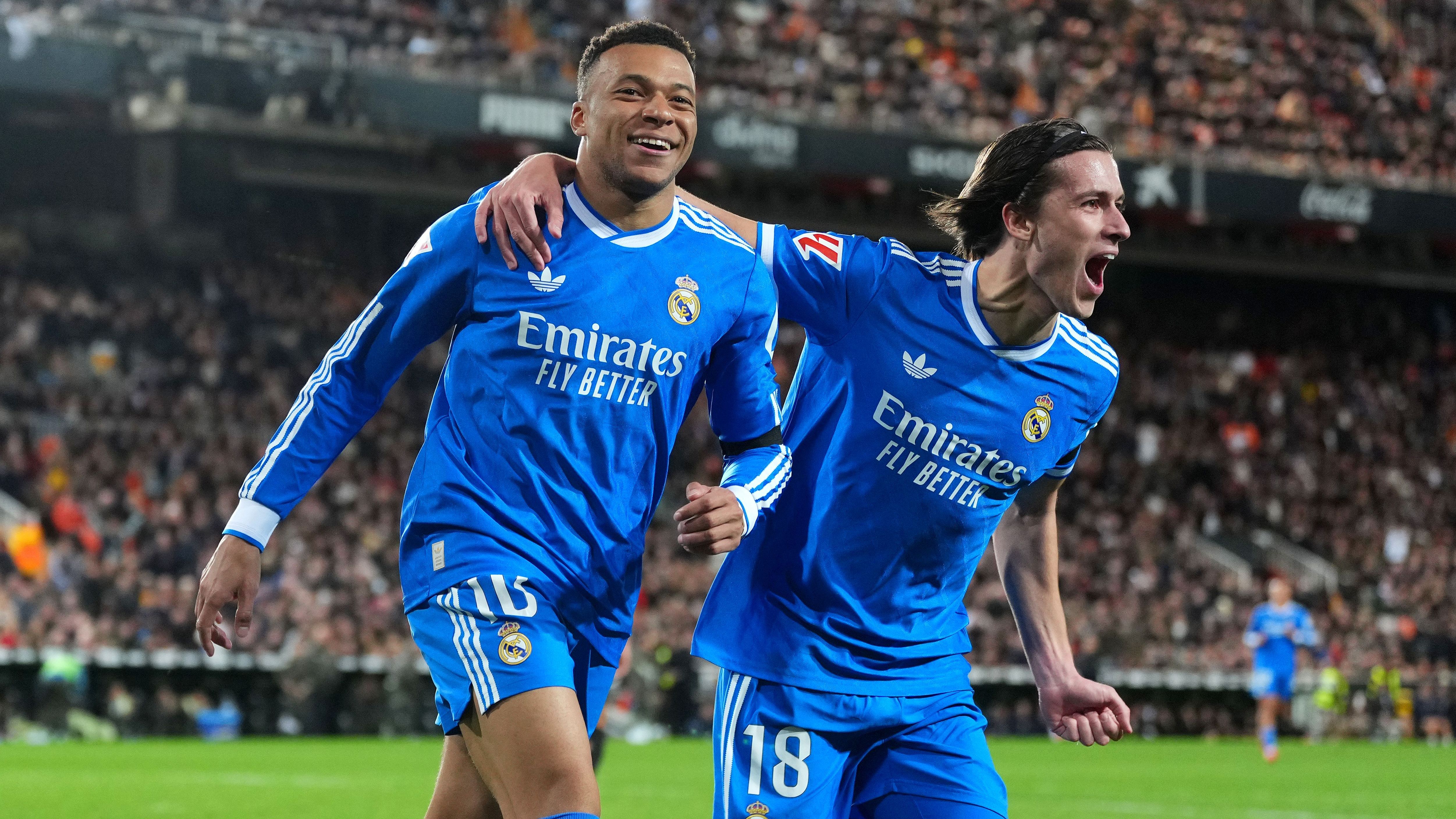 Valencia CF v Real Madrid CF - LaLiga EA Sports