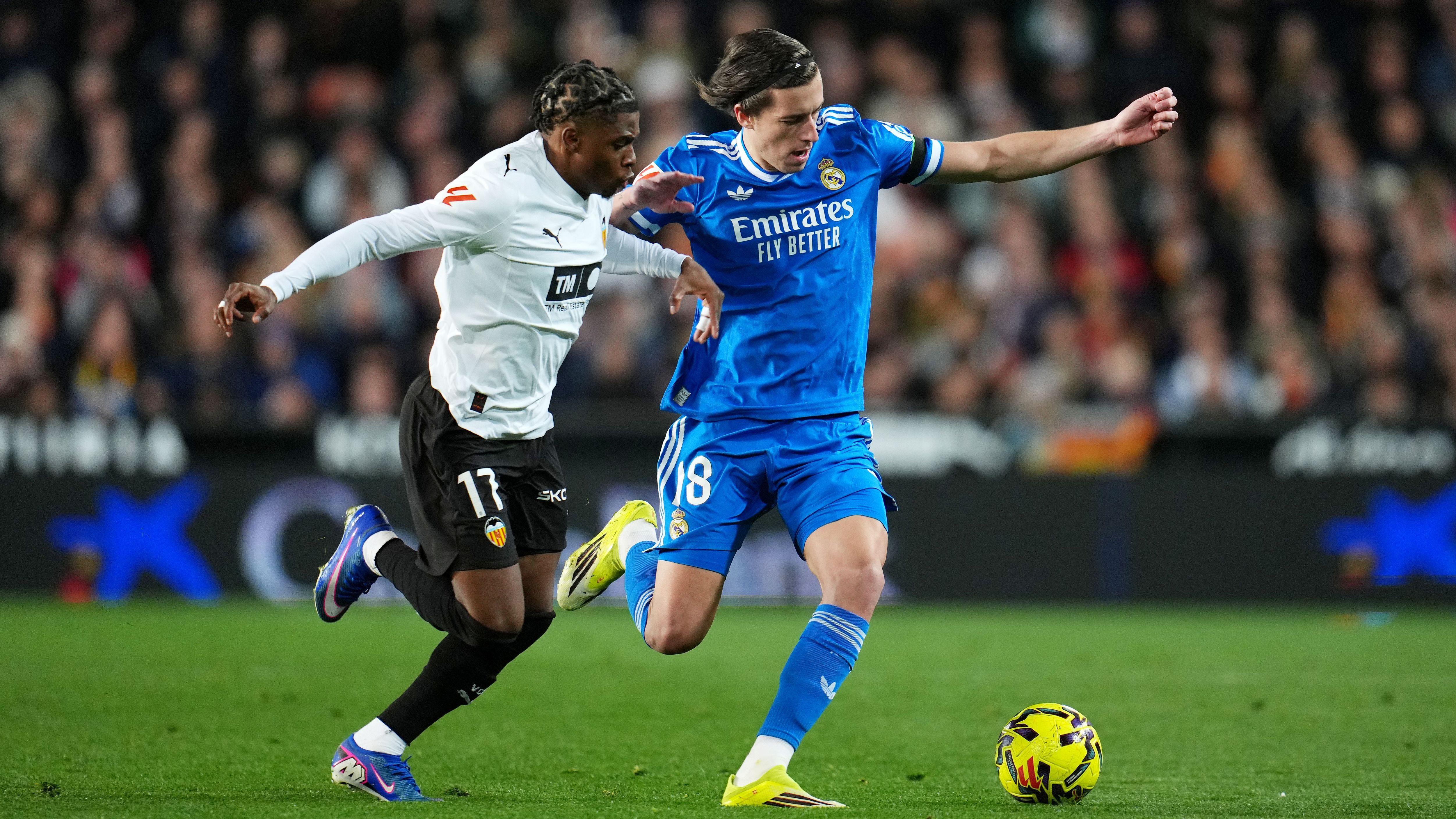 Valencia CF v Real Madrid CF - LaLiga EA Sports