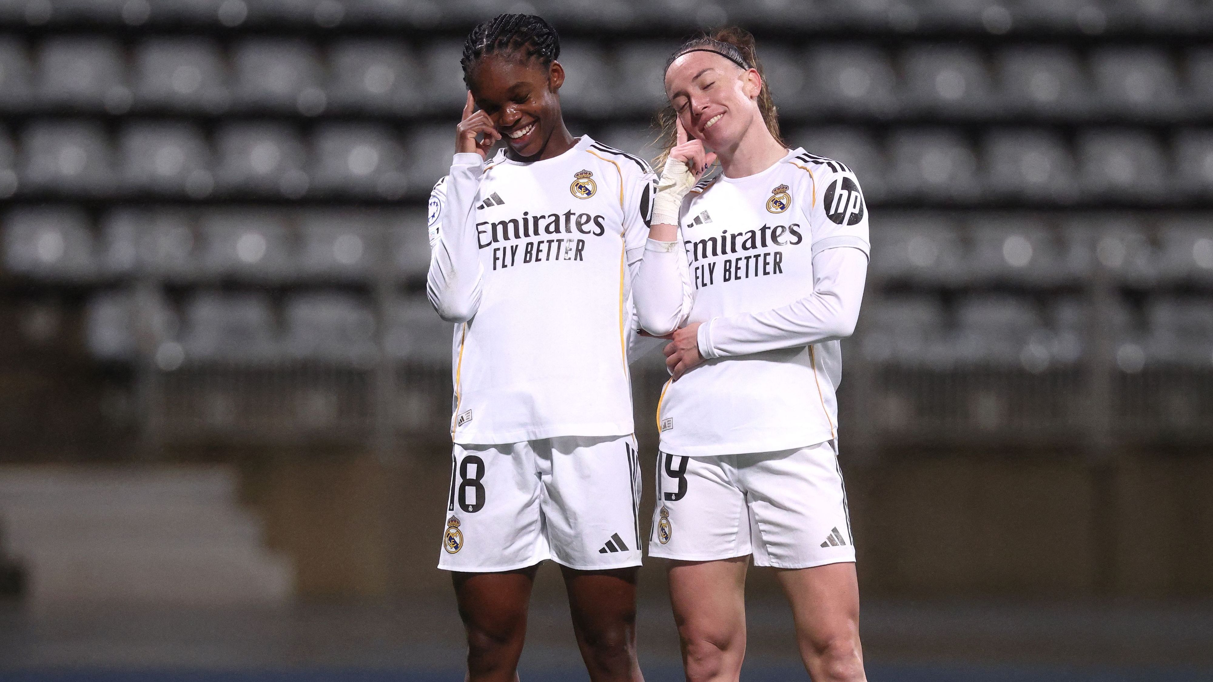 TOPSHOT-FBL-EUR-C1-WOMEN-PARIS FC-REAL MADRID