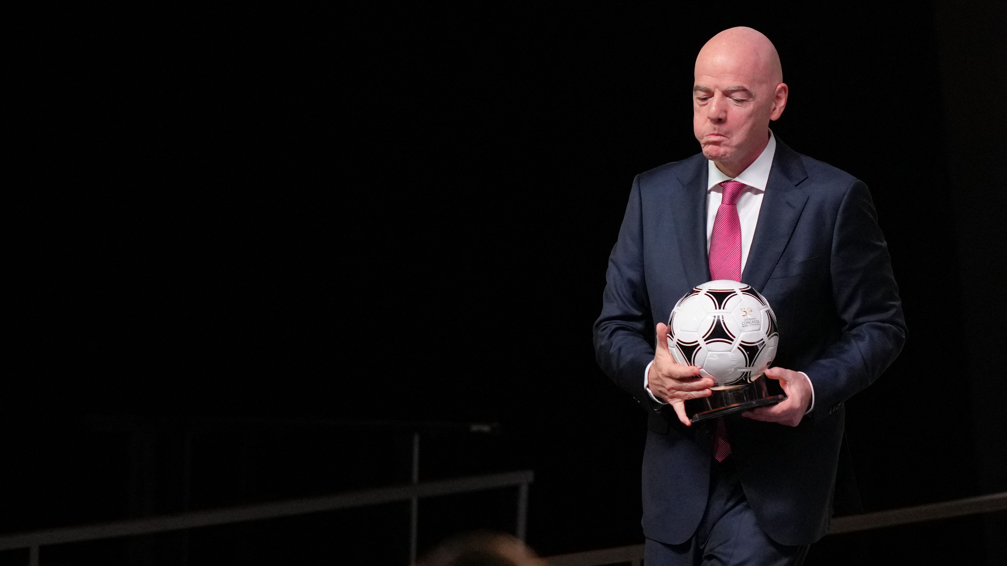 TOPSHOT-FBL-UEFA-CONGRESS