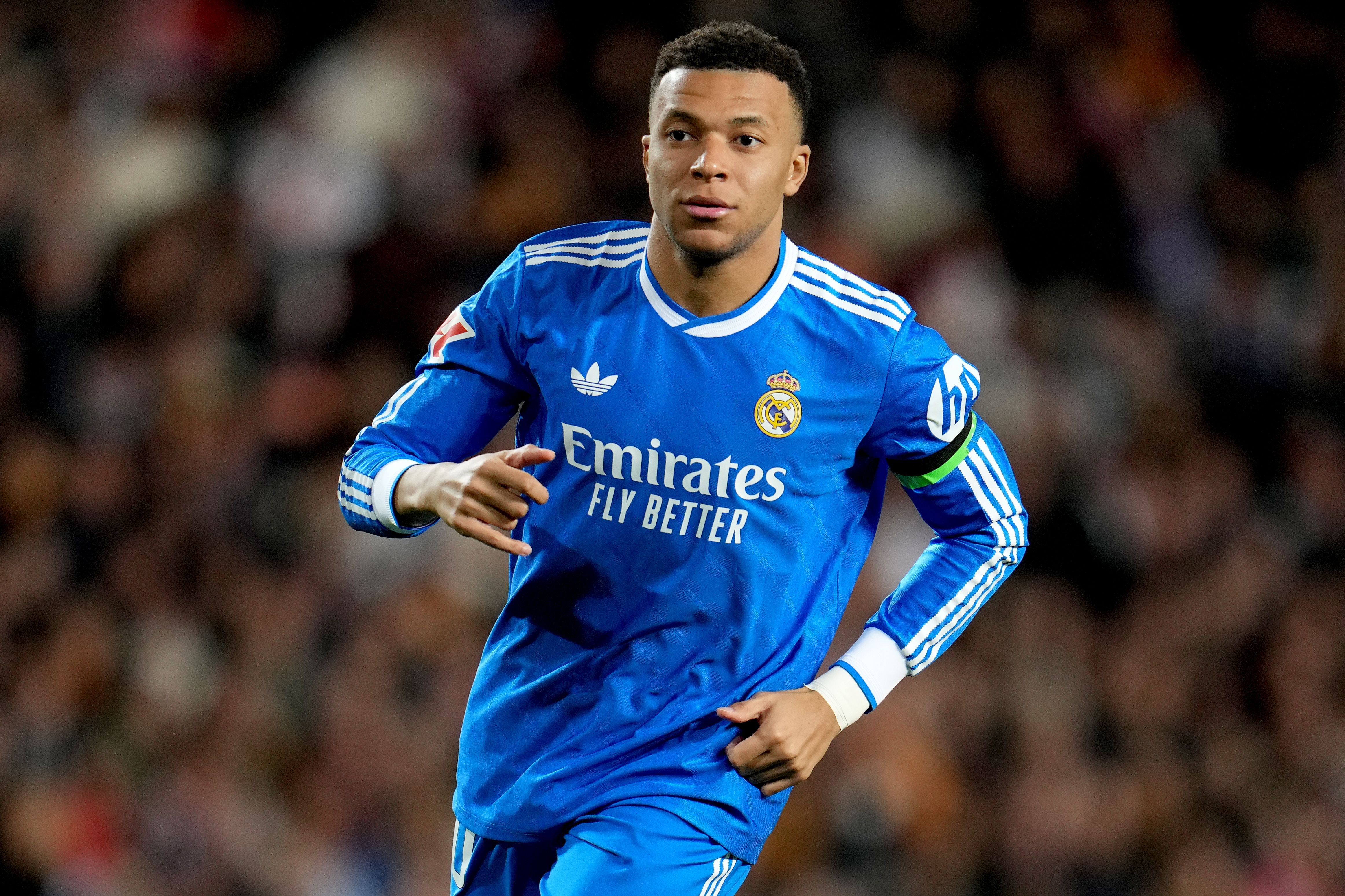 Valencia CF v Real Madrid CF - LaLiga EA Sports