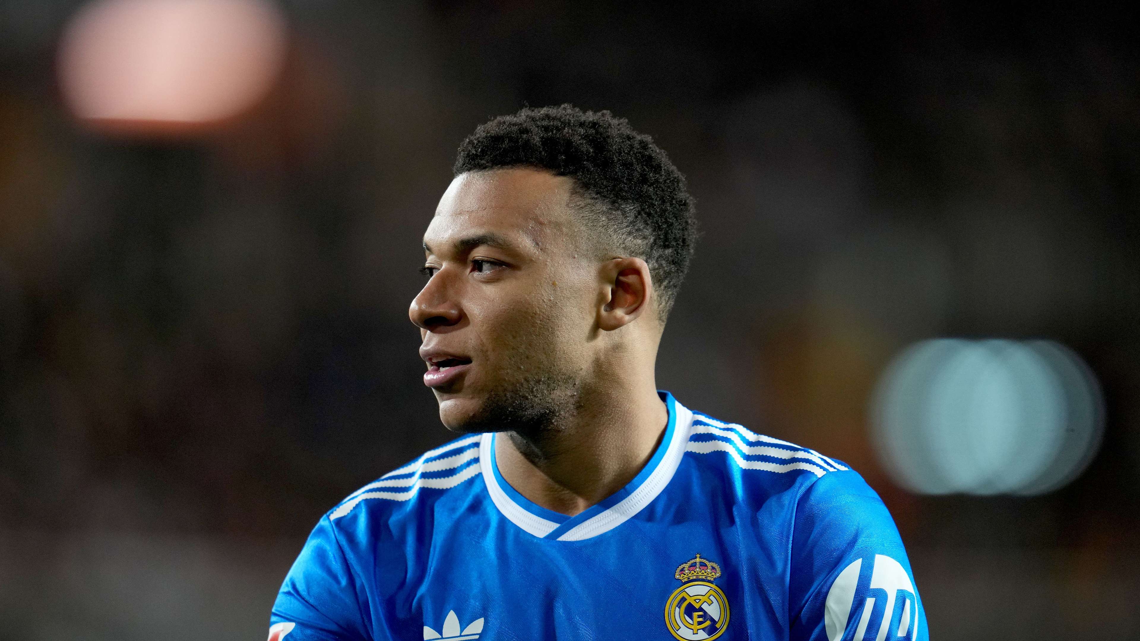 Valencia CF v Real Madrid CF - LaLiga EA Sports