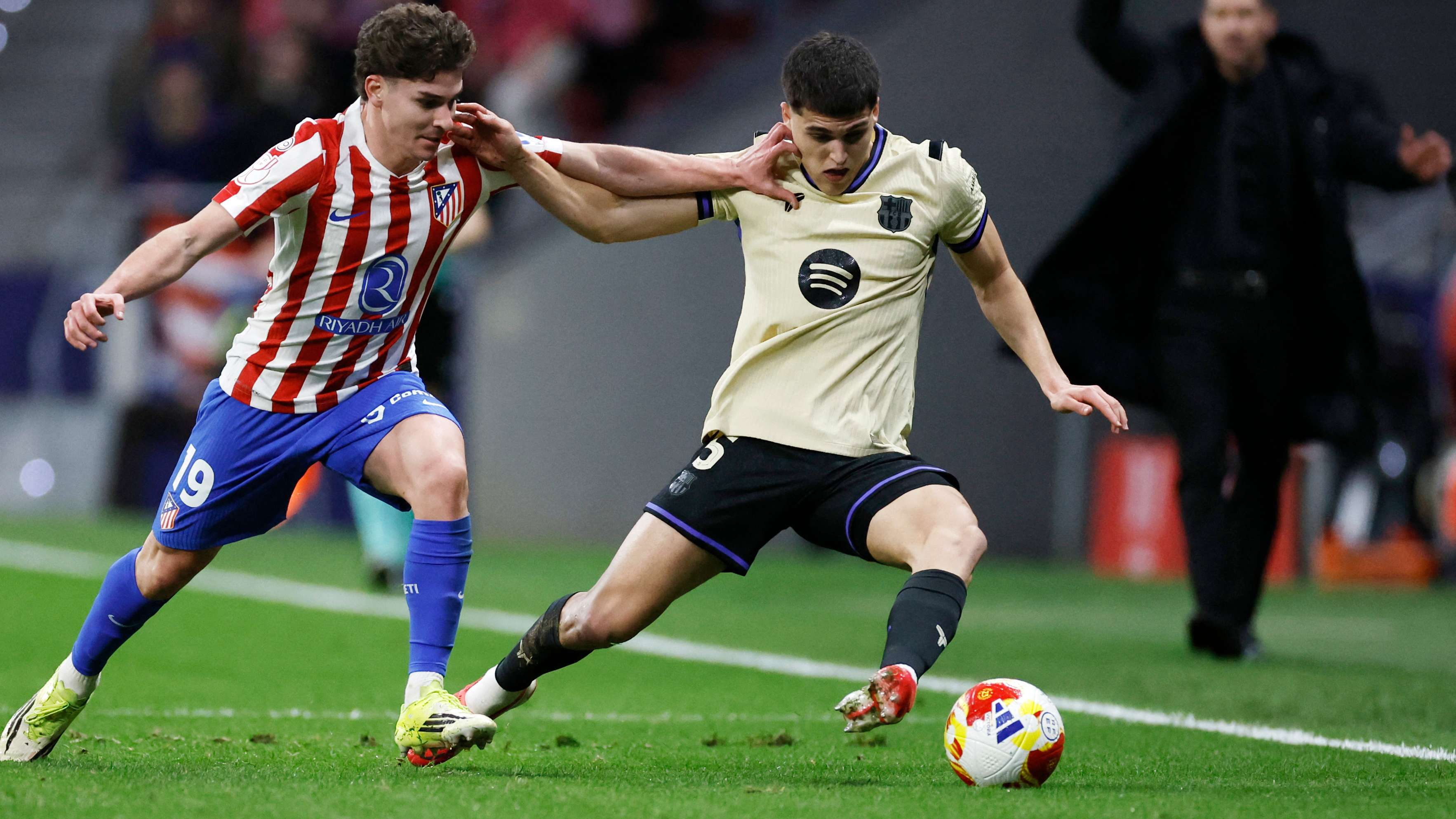 TOPSHOT-FBL-ESP-CUP-ATLETICO MADRID-BARCELONA