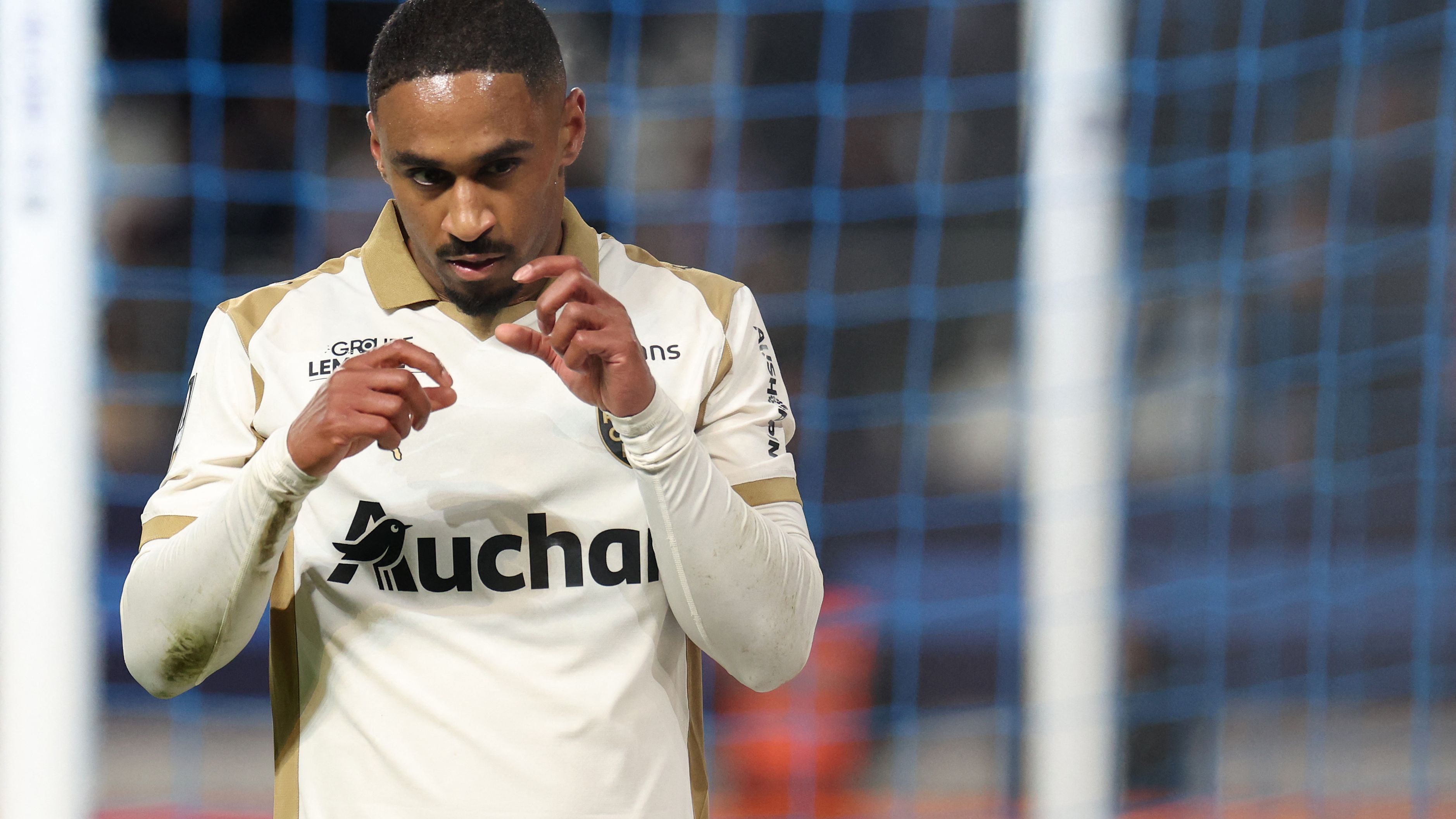 FBL-FRA-LIGUE1-PARIS FC-LENS