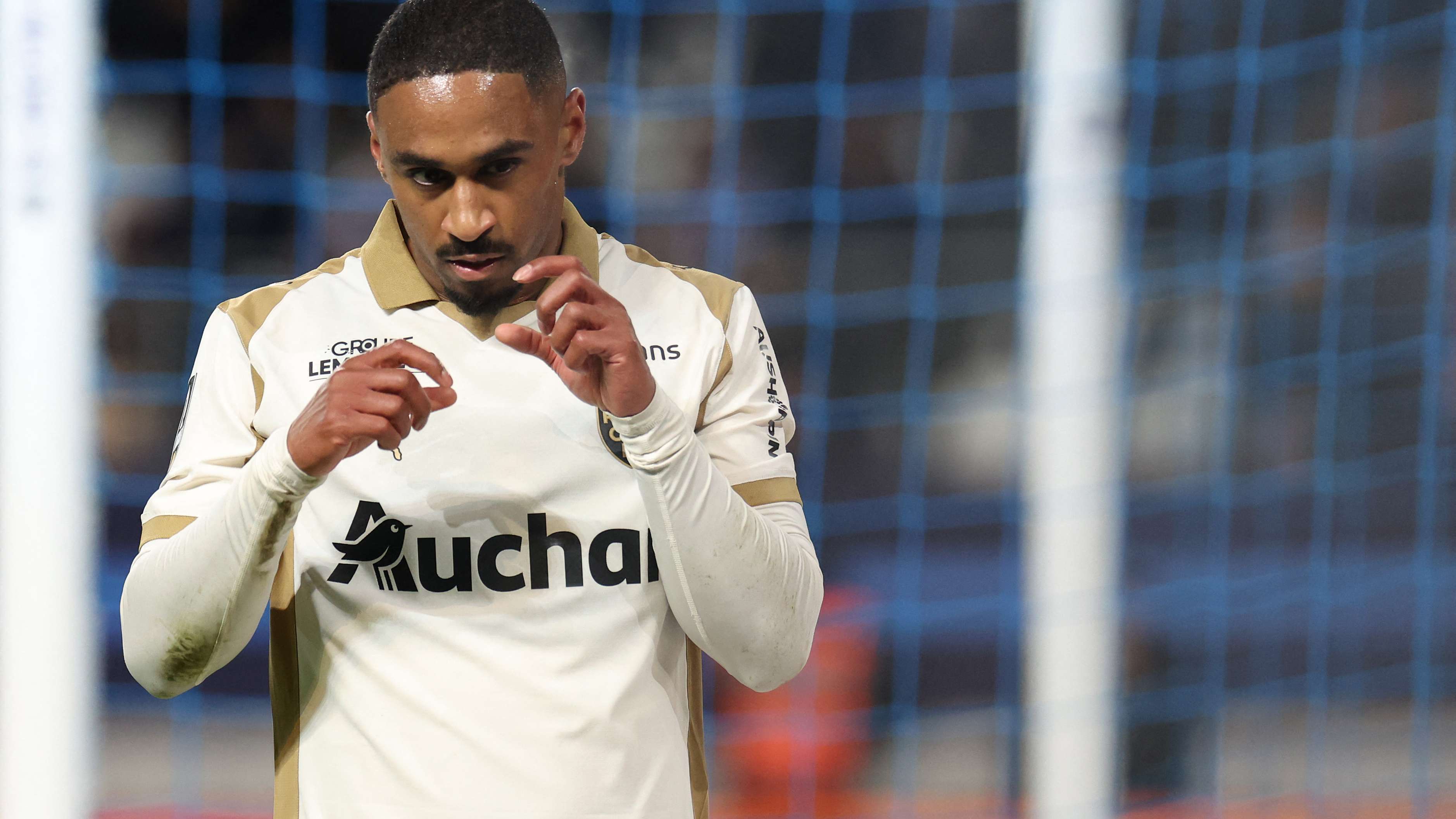 FBL-FRA-LIGUE1-PARIS FC-LENS