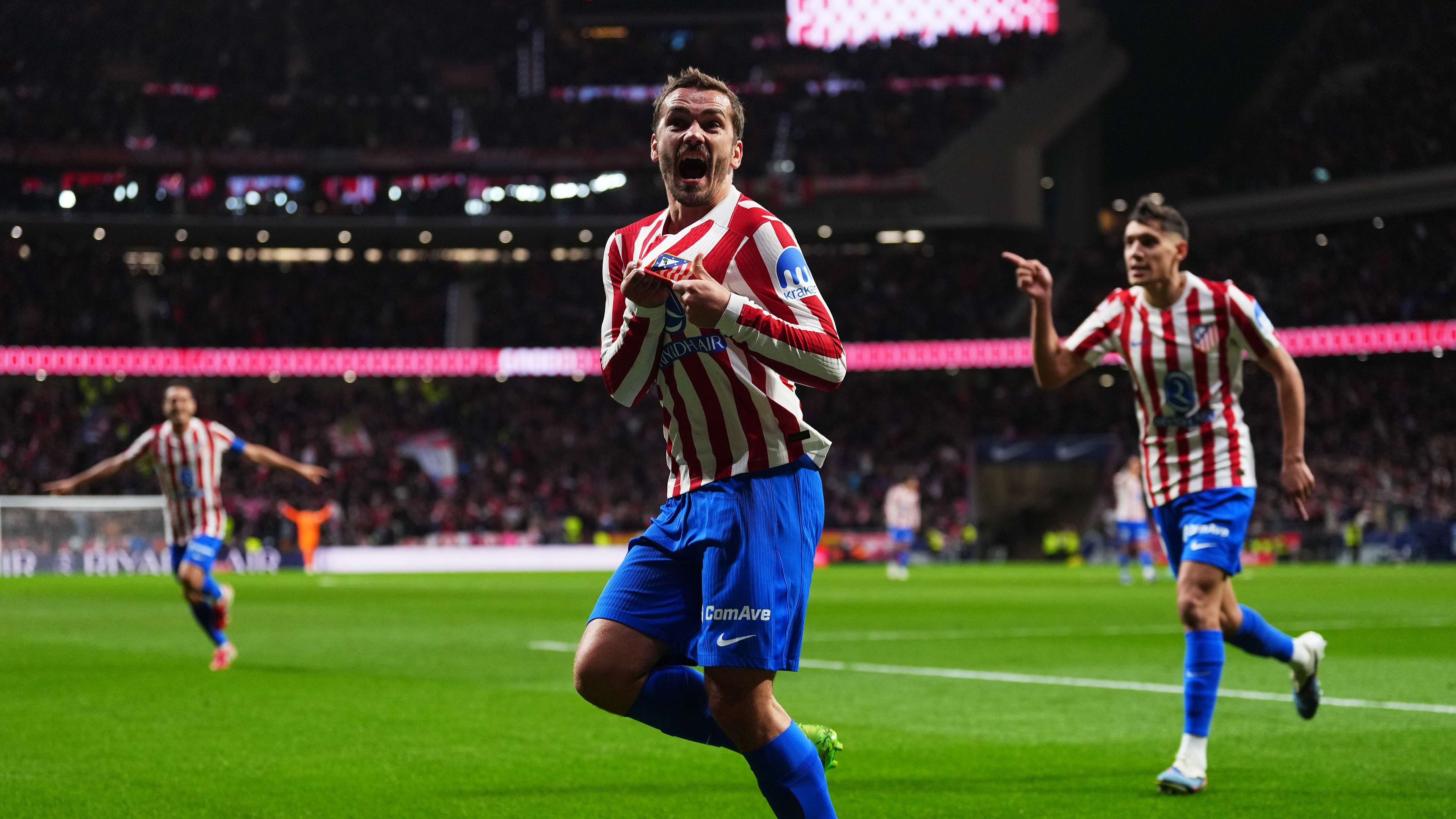 Atletico de Madrid v FC Barcelona - Copa Del Rey