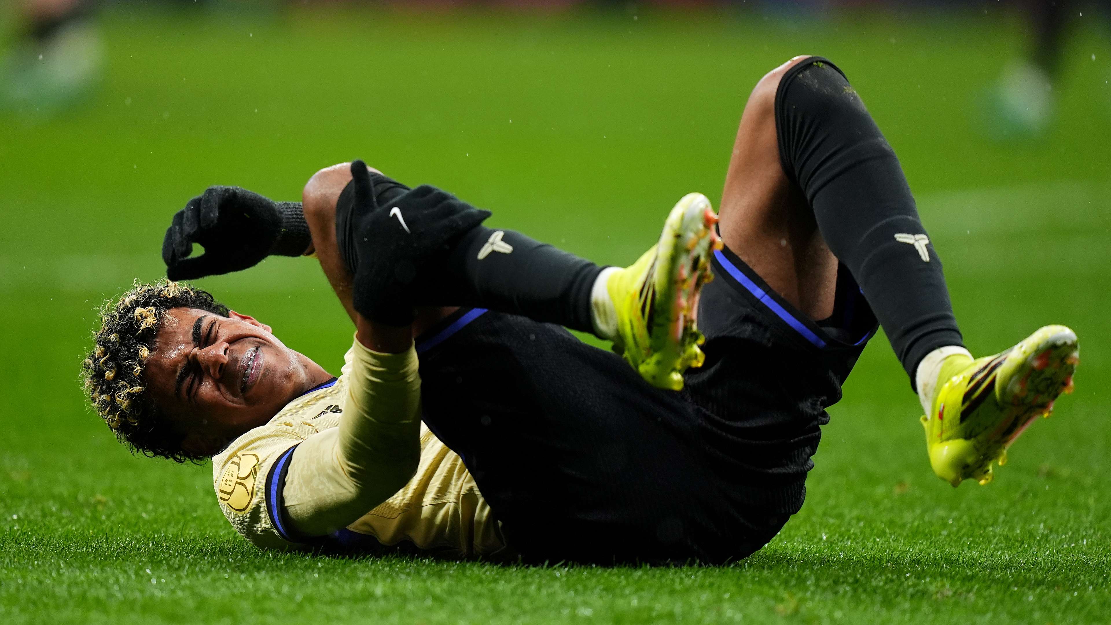 Atletico de Madrid v FC Barcelona - Copa Del Rey