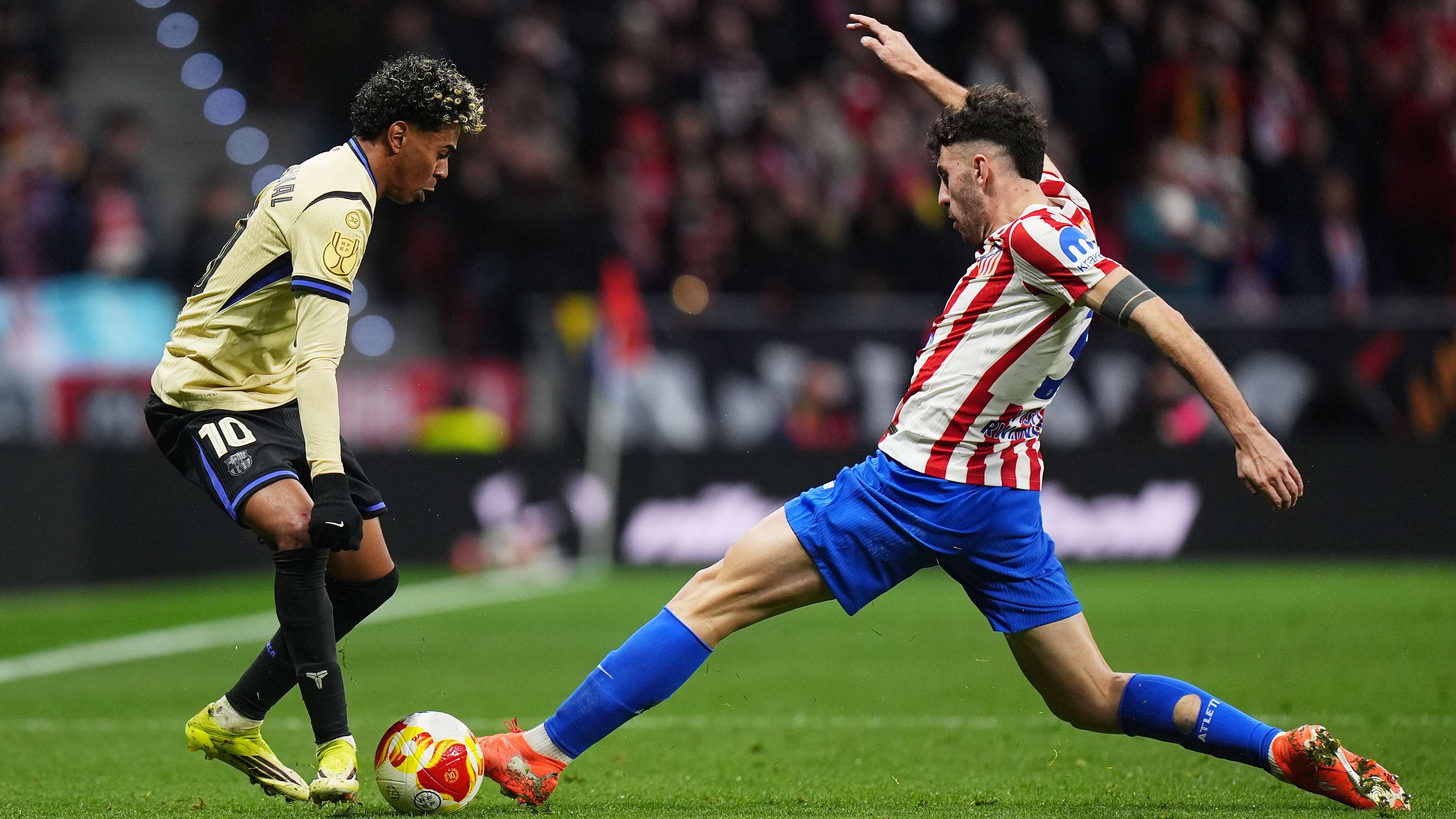 Atletico de Madrid v FC Barcelona - Copa Del Rey