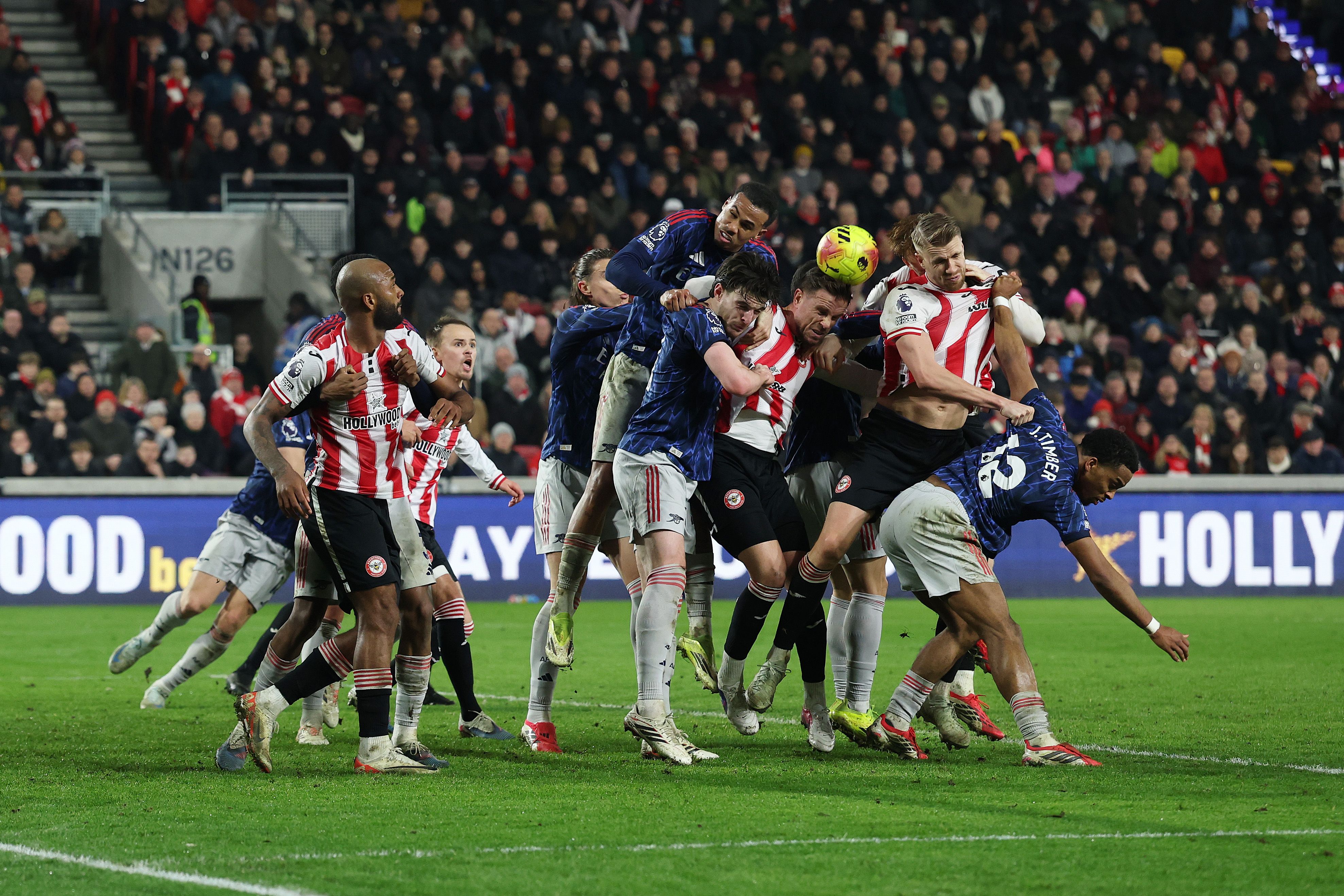 Brentford v Arsenal - Premier League