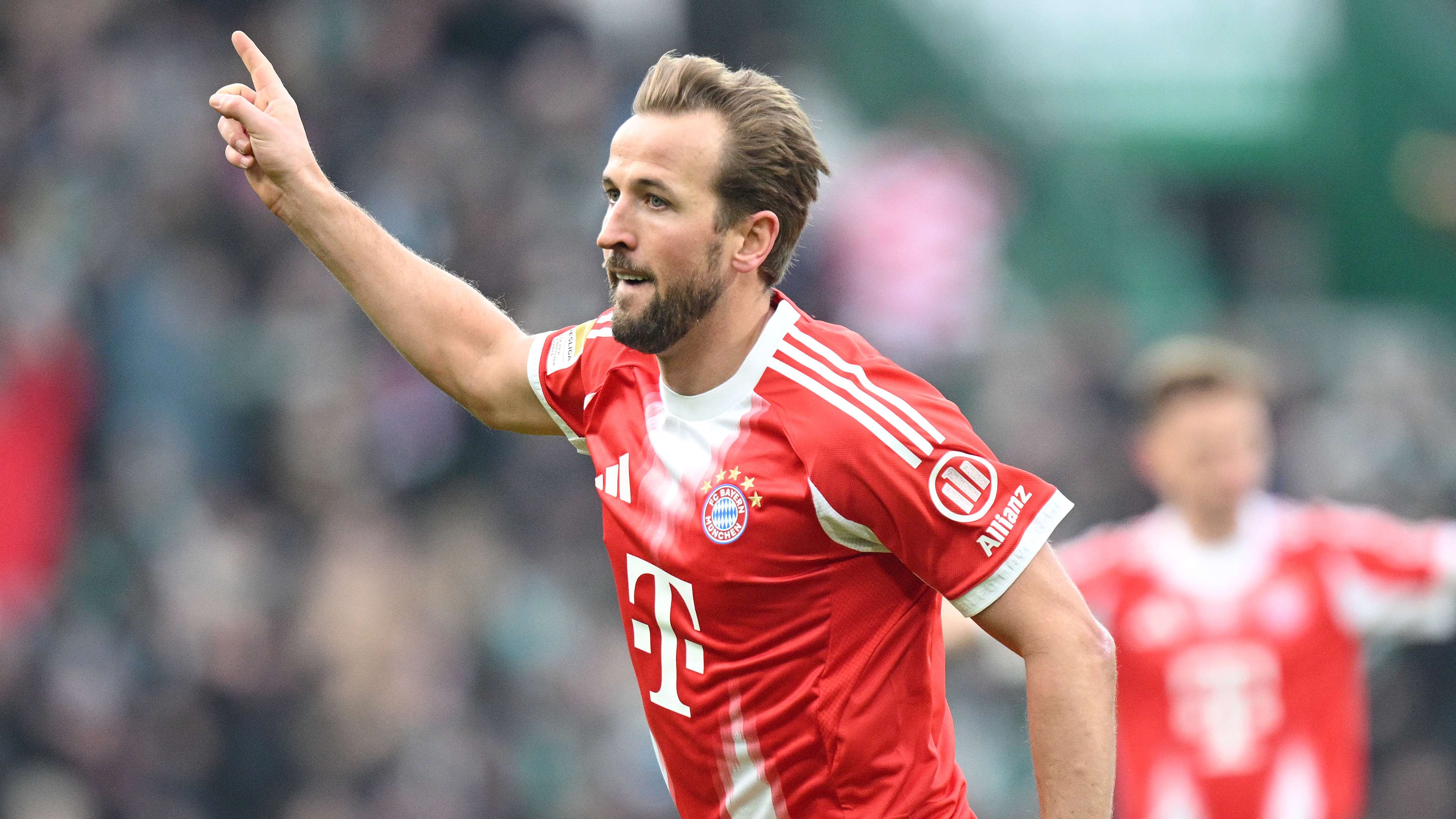 SV Werder Bremen v FC Bayern München - Bundesliga