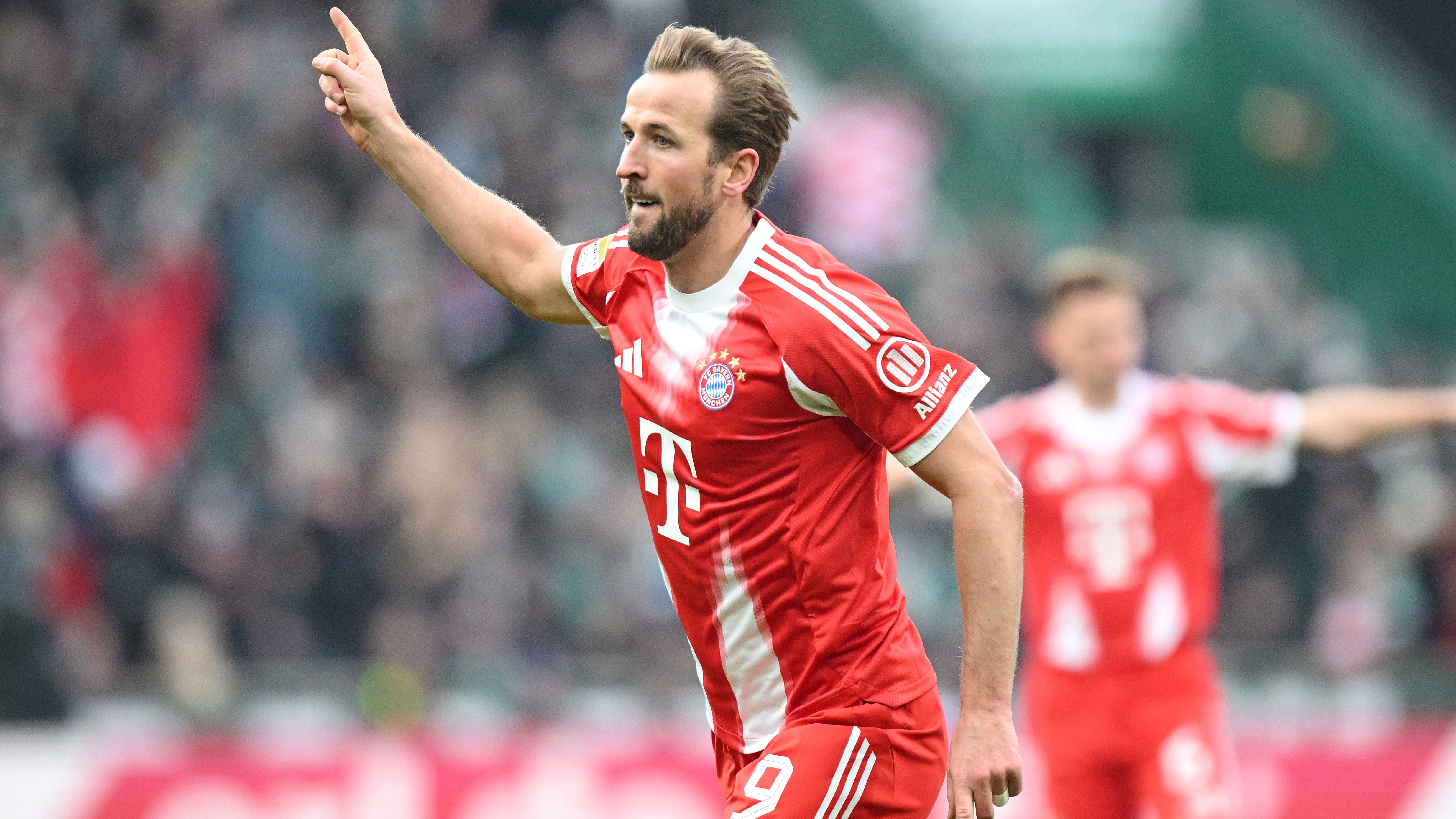 SV Werder Bremen v FC Bayern München - Bundesliga