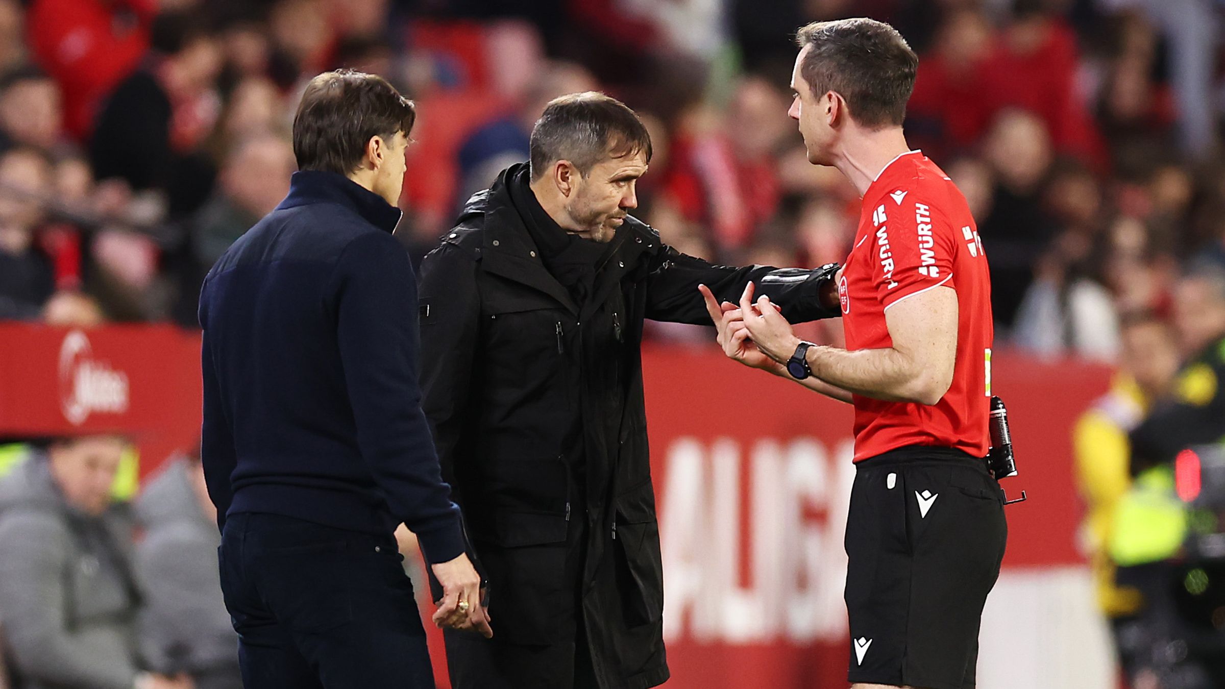 Sevilla FC v Deportivo Alaves - LaLiga EA Sports