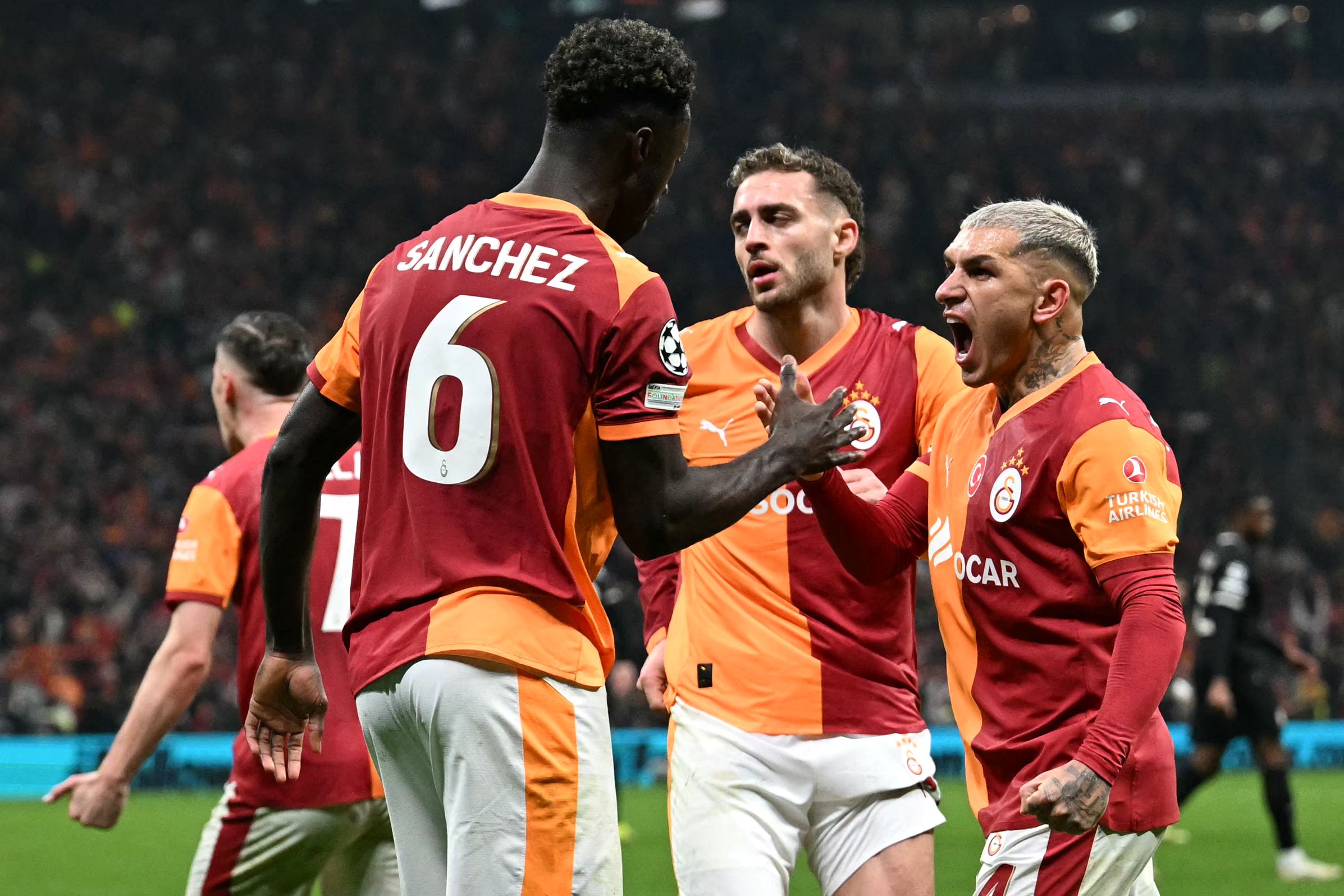 FBL-EUR-C1-GALATASARAY-JUVENTUS