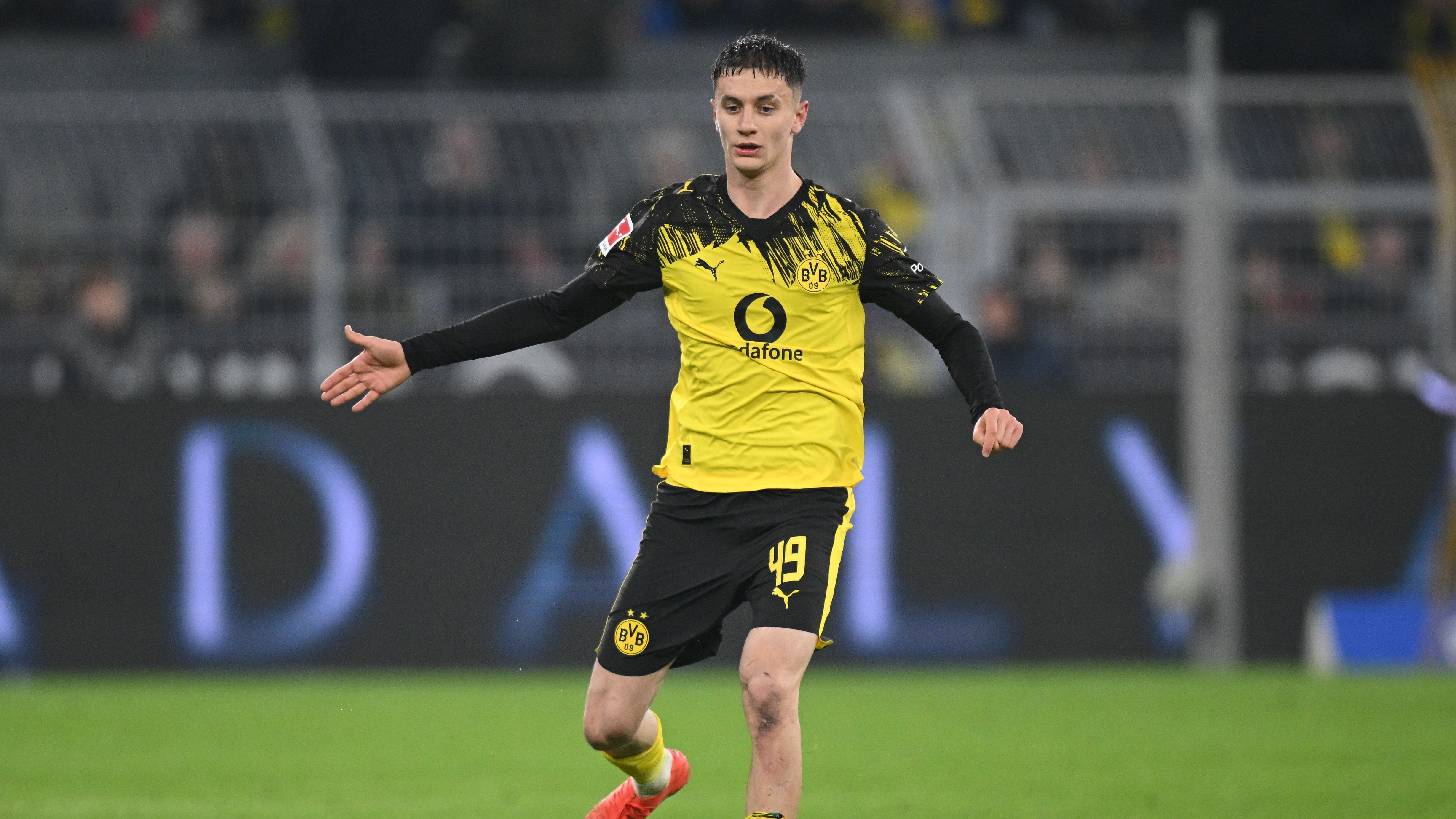 Borussia Dortmund v 1. FSV Mainz 05 - Bundesliga