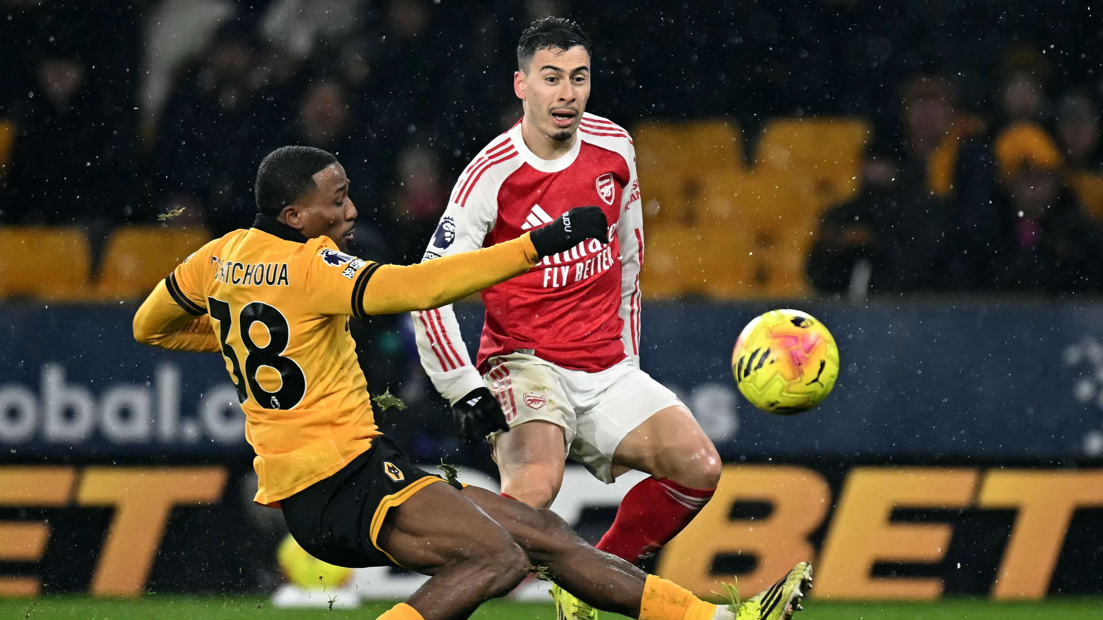 FBL-ENG-PR-WOLVES-ARSENAL