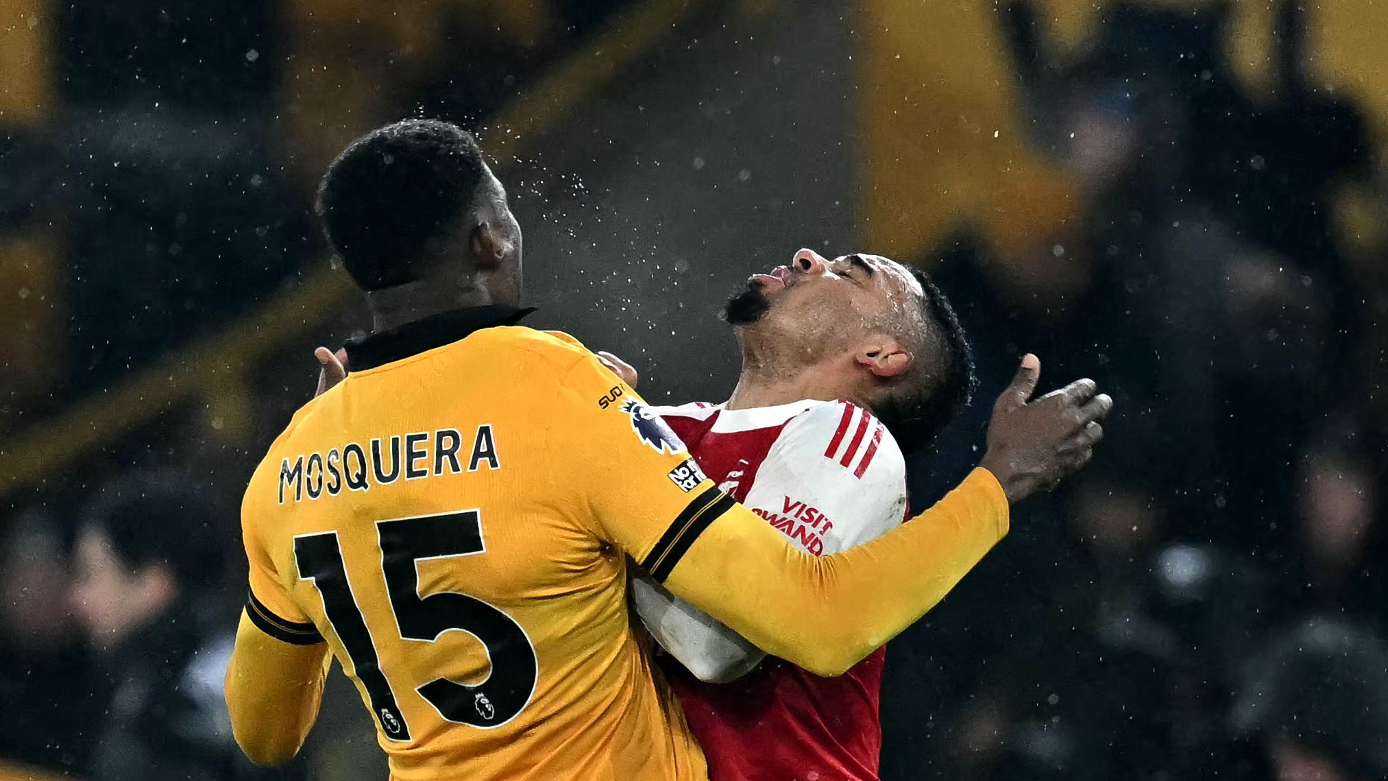 TOPSHOT-FBL-ENG-PR-WOLVES-ARSENAL