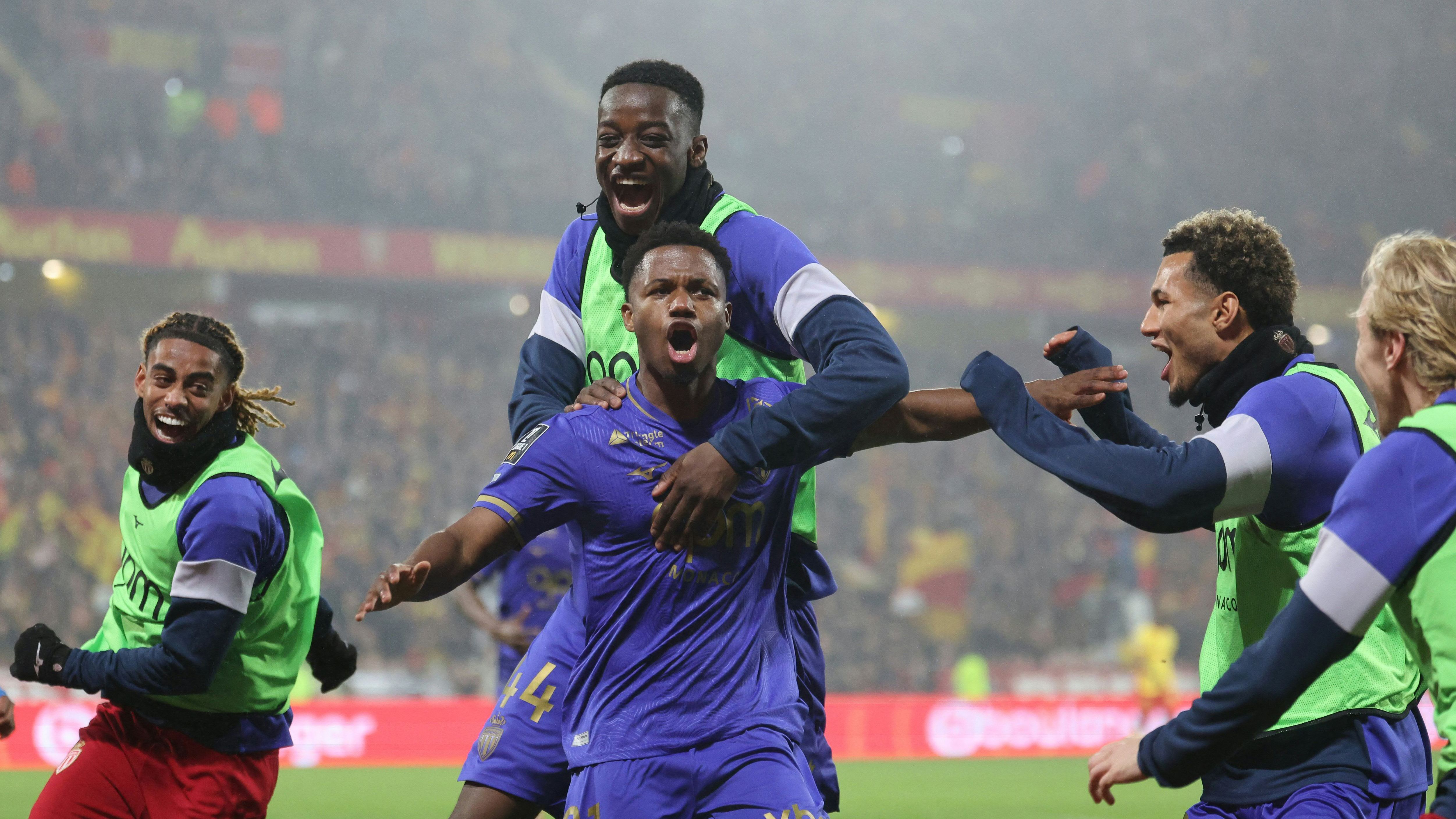 FBL-FRA-LIGUE1-LENS-MONACO