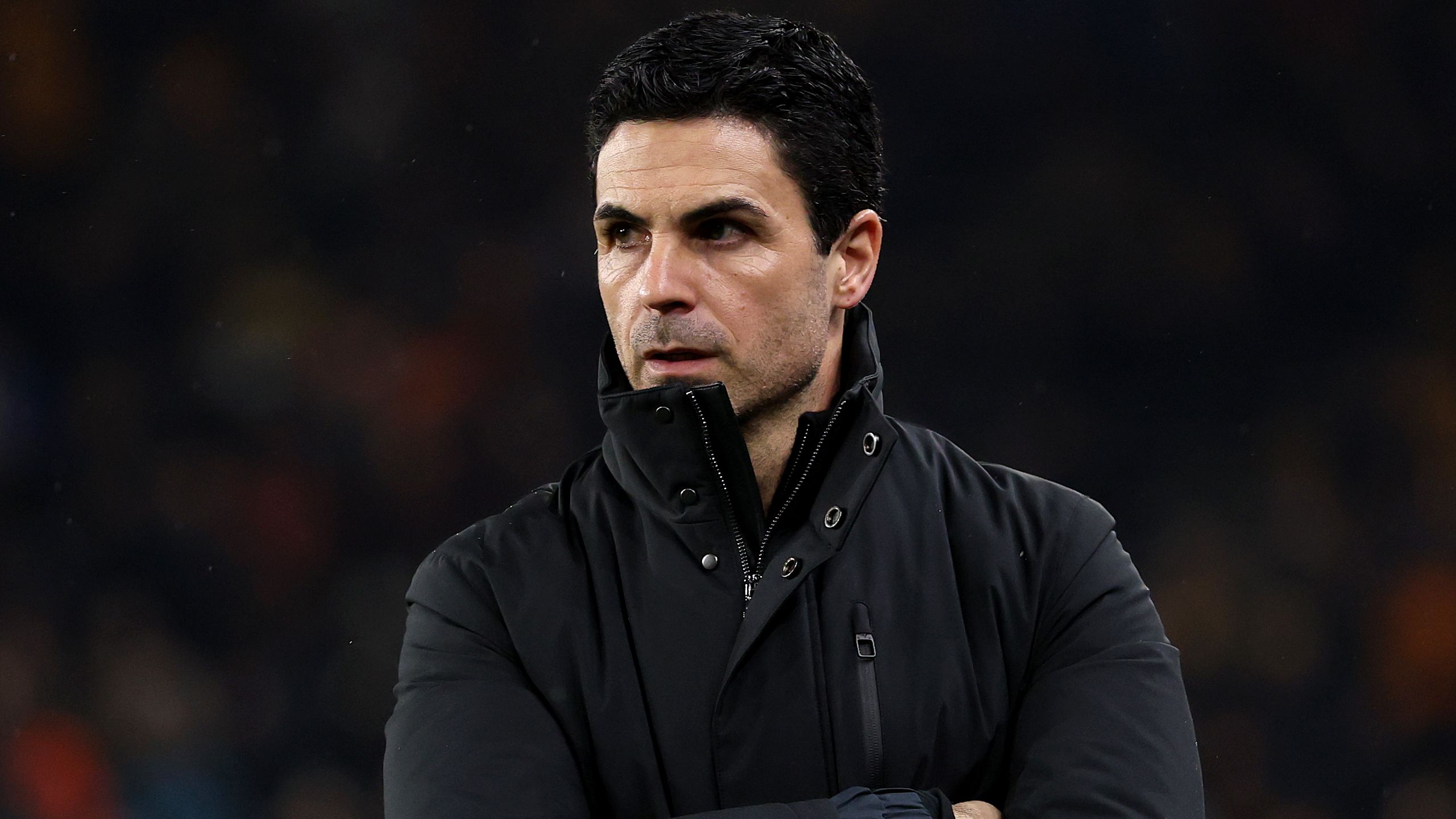 البدلاء والمدير