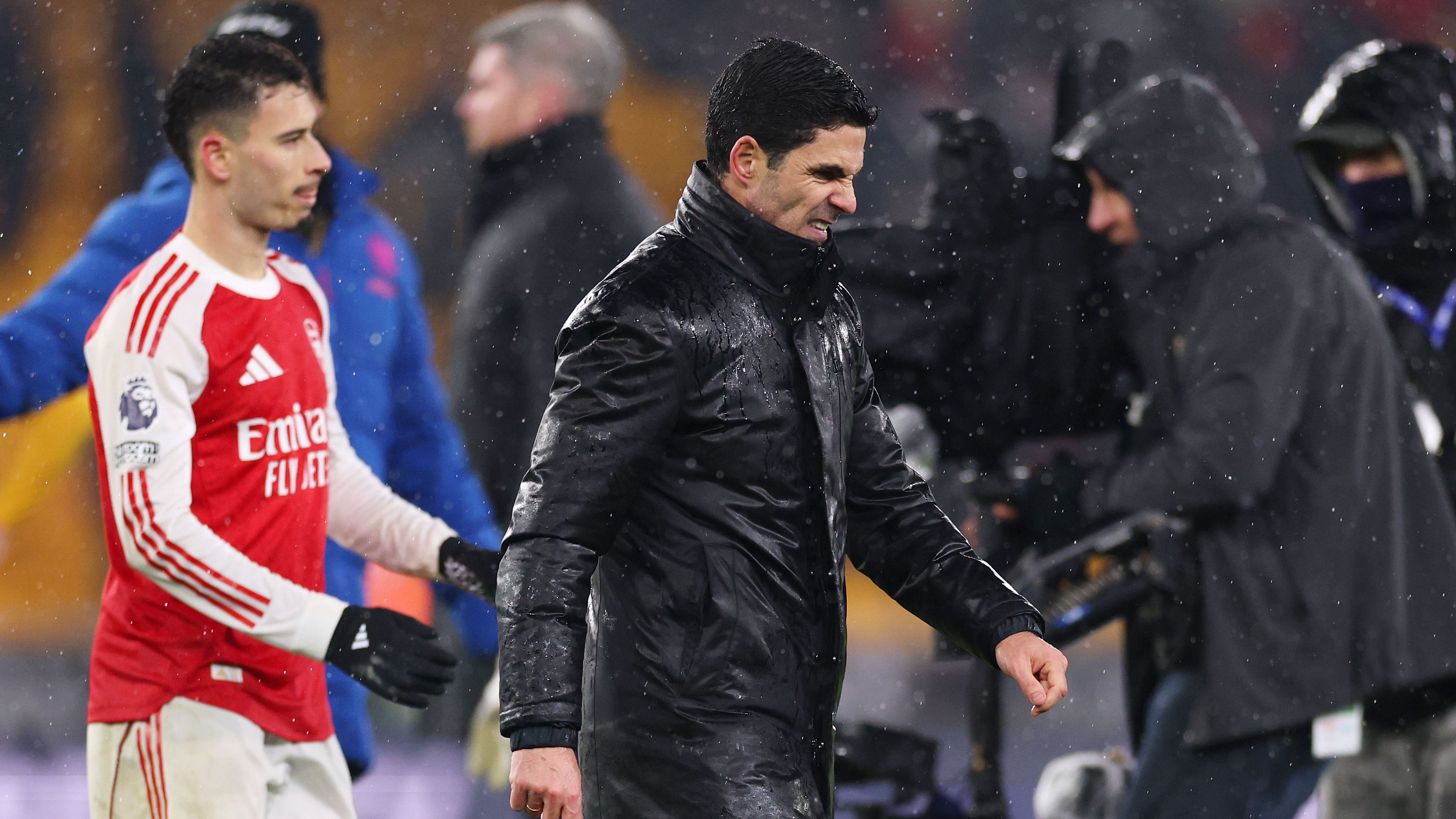 Wolverhampton Wanderers v Arsenal - Premier League