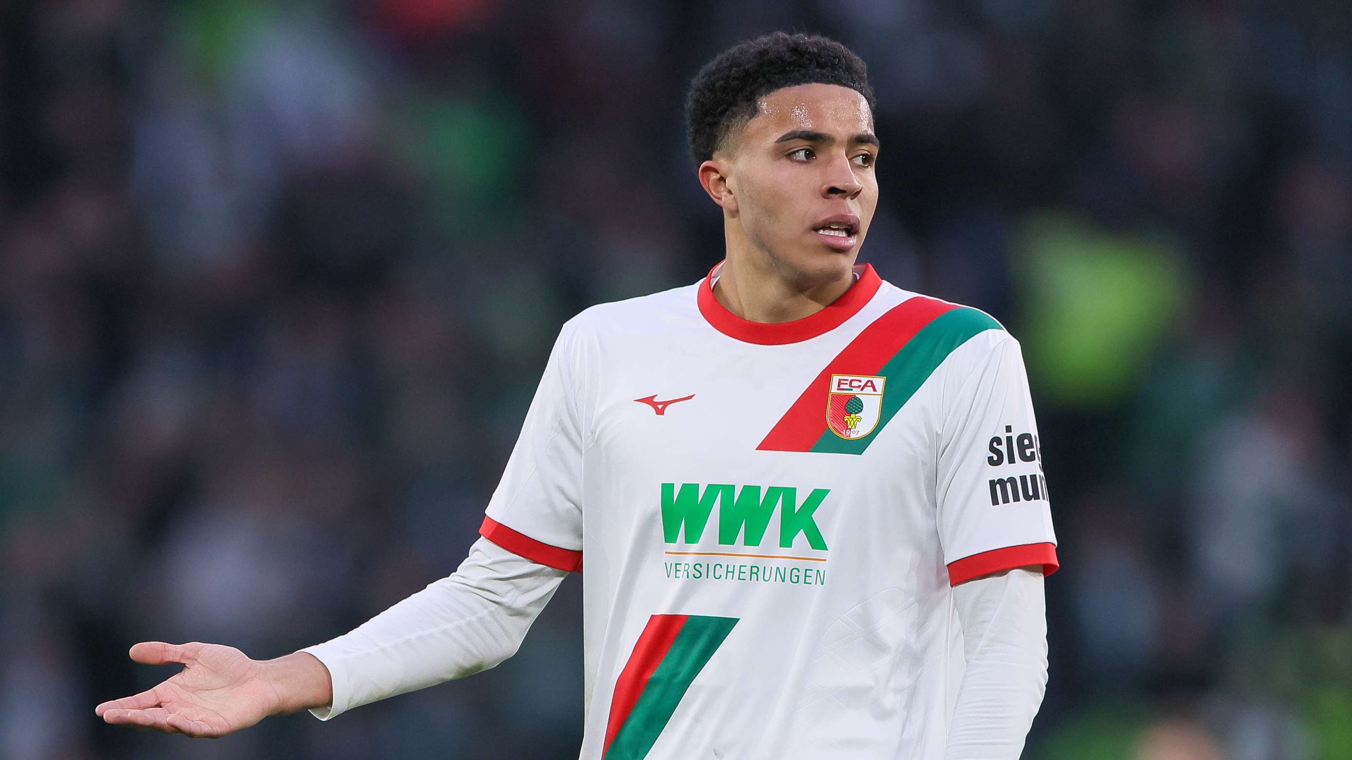 VfL Wolfsburg v FC Augsburg - Bundesliga