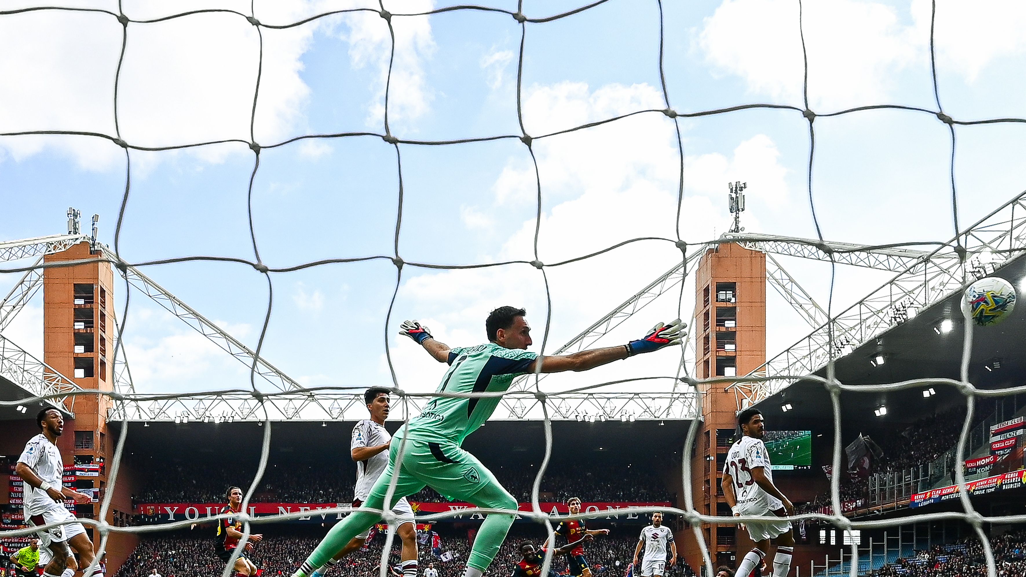 Genoa CFC v Torino FC - Serie A