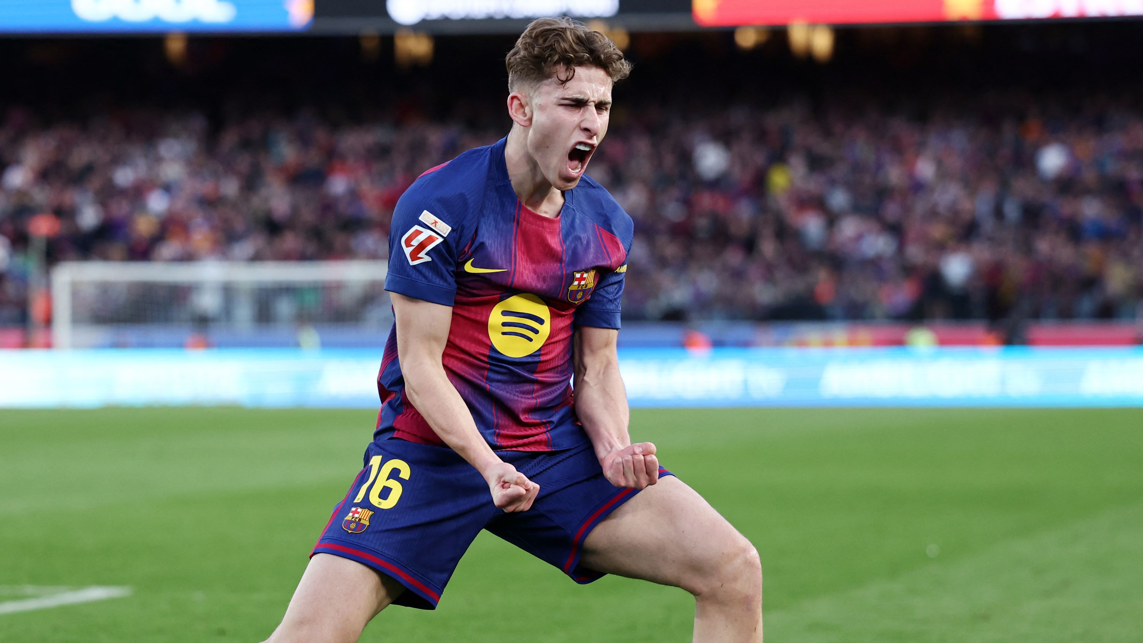 TOPSHOT-FBL-ESP-LIGA-BARCELONA-LEVANTE