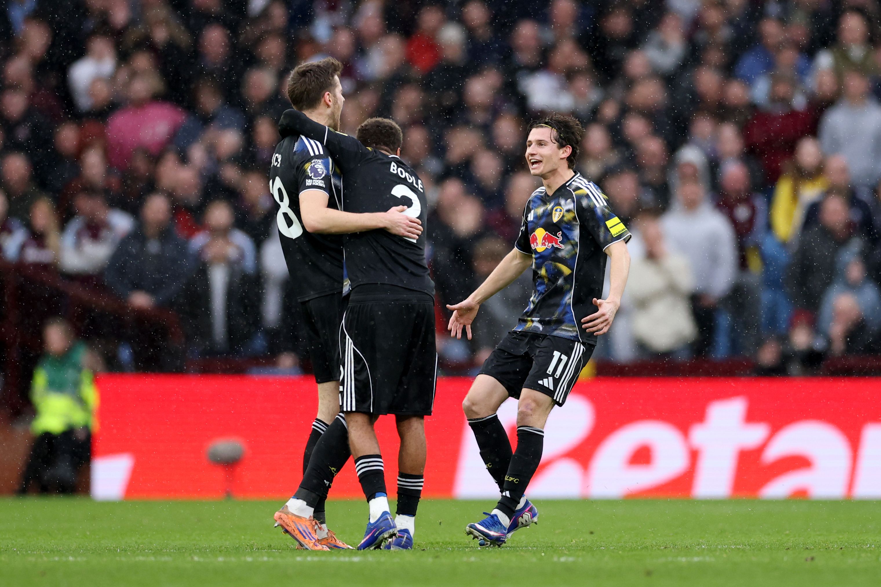 Aston Villa v Leeds United - Premier League