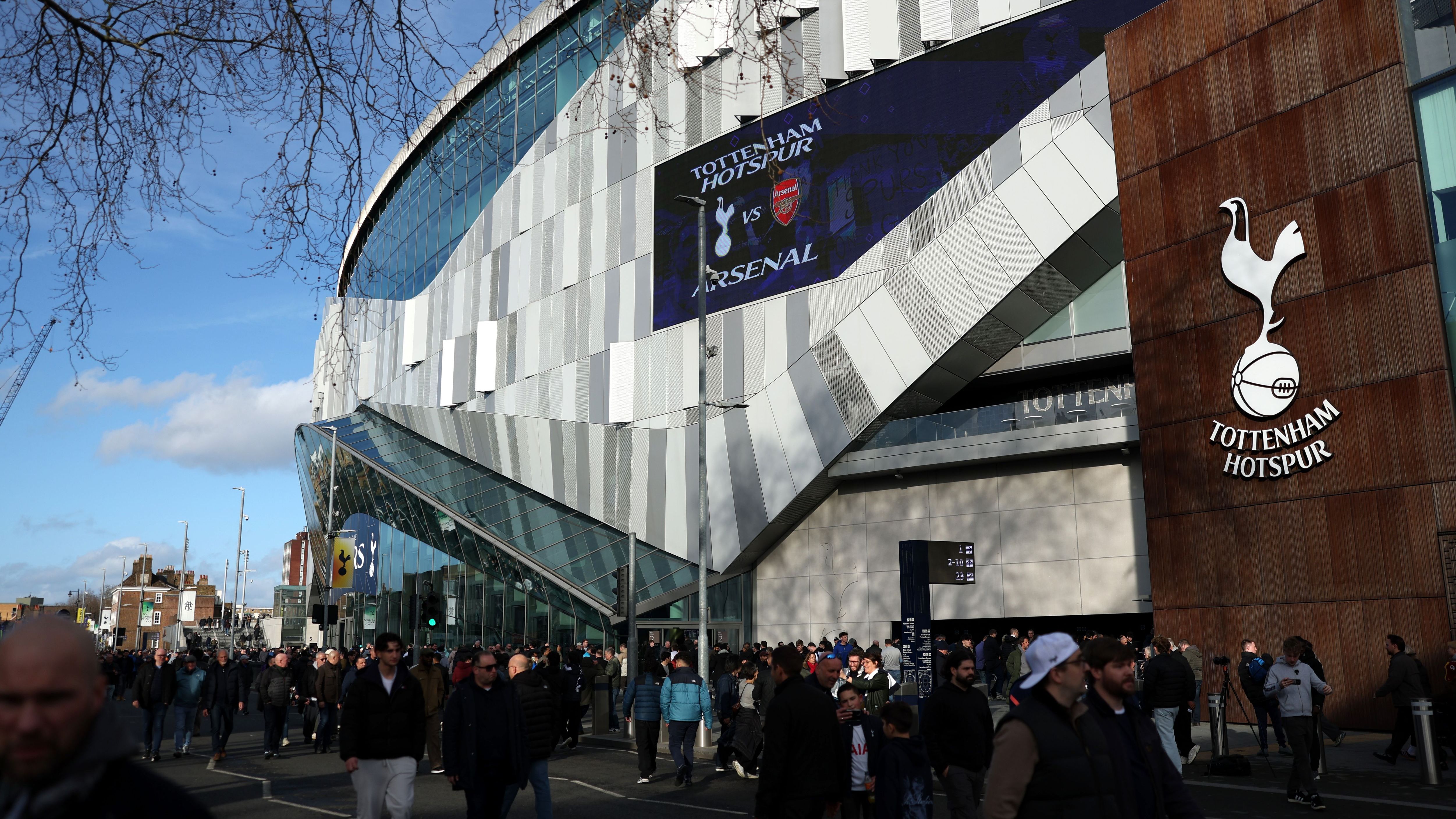 Tottenham Hotspur v Arsenal - Premier League