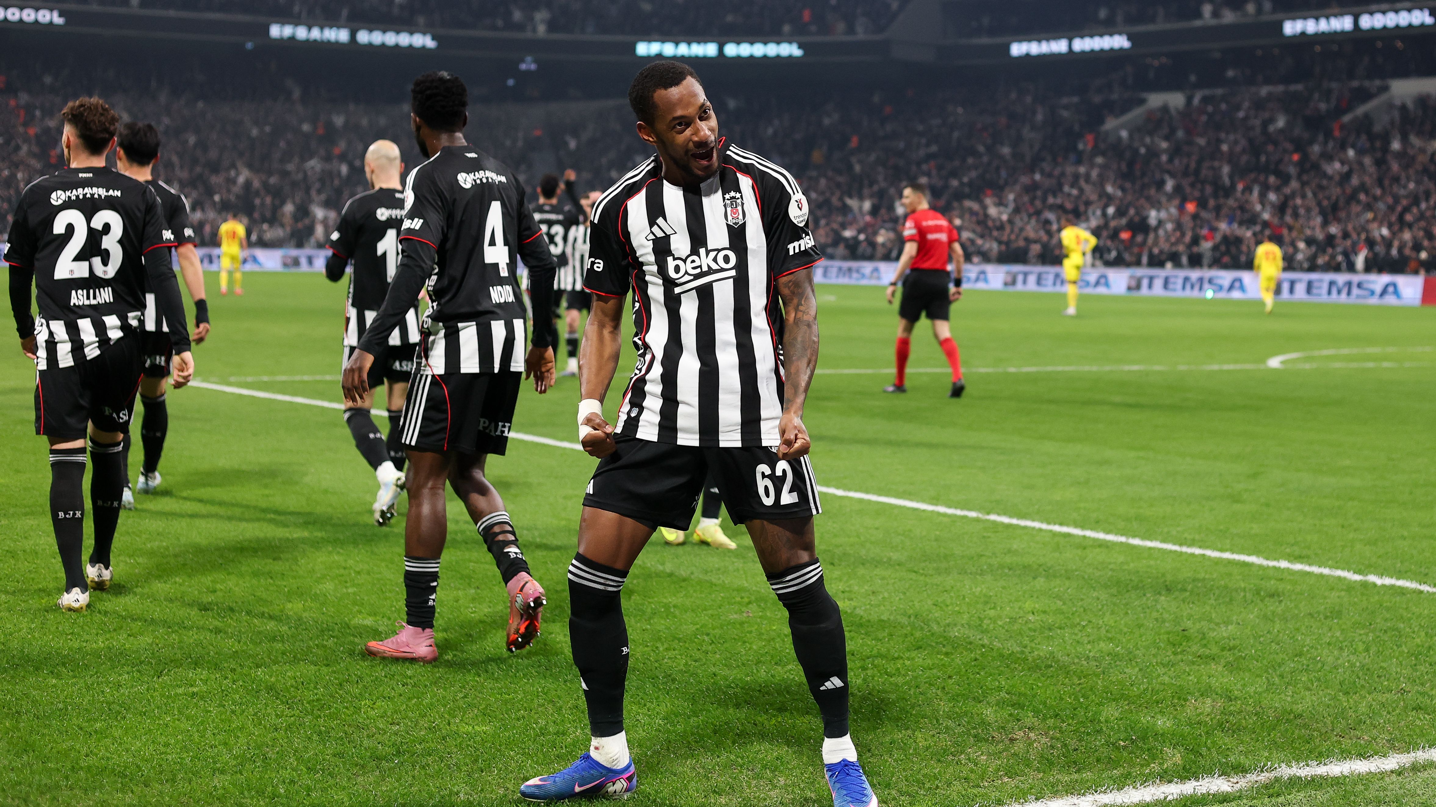 Besiktas JK v Göztepe SK - Trendyol Süper Lig