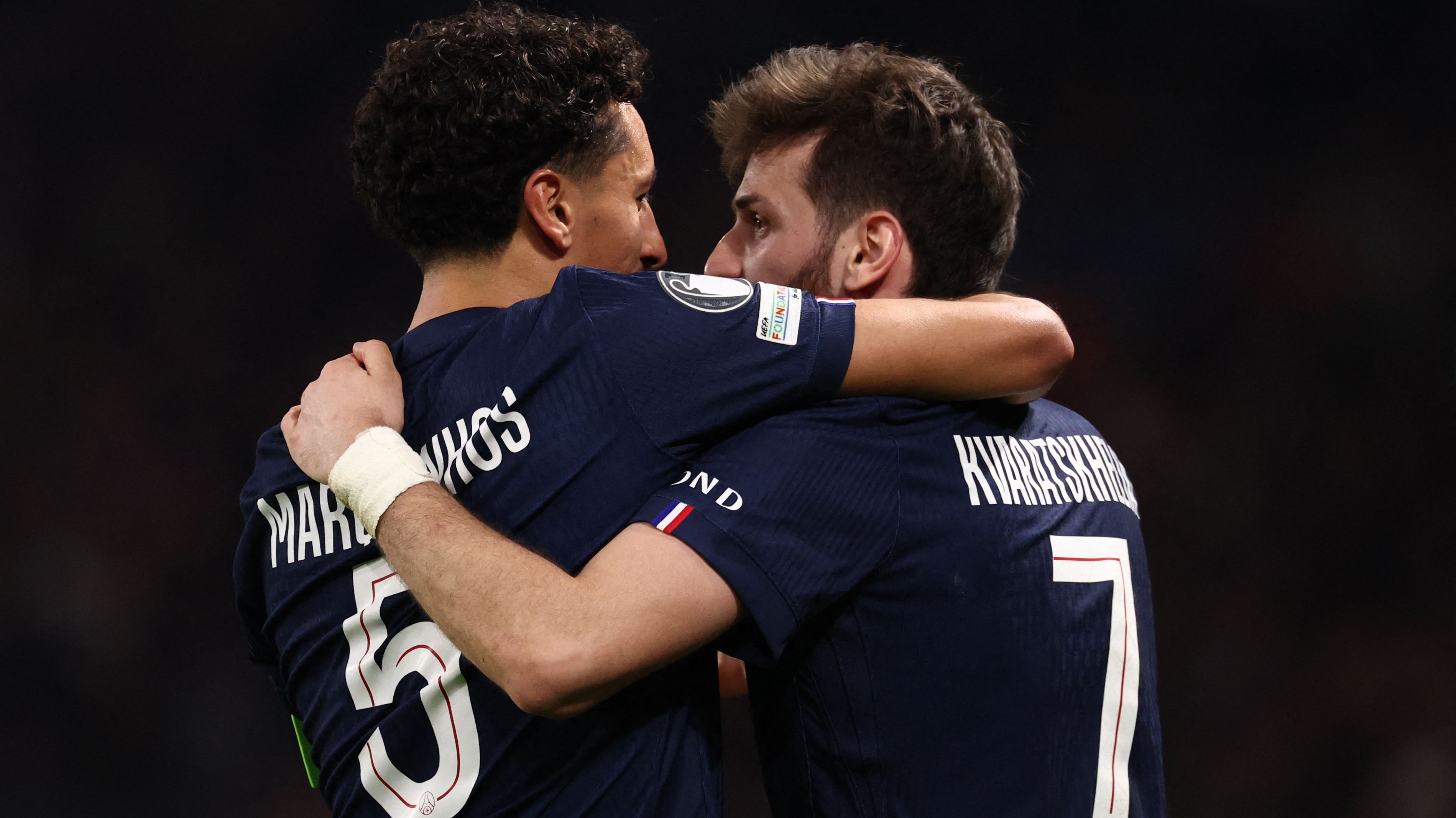 TOPSHOT-FBL-EUR-C1-PSG-MONACO