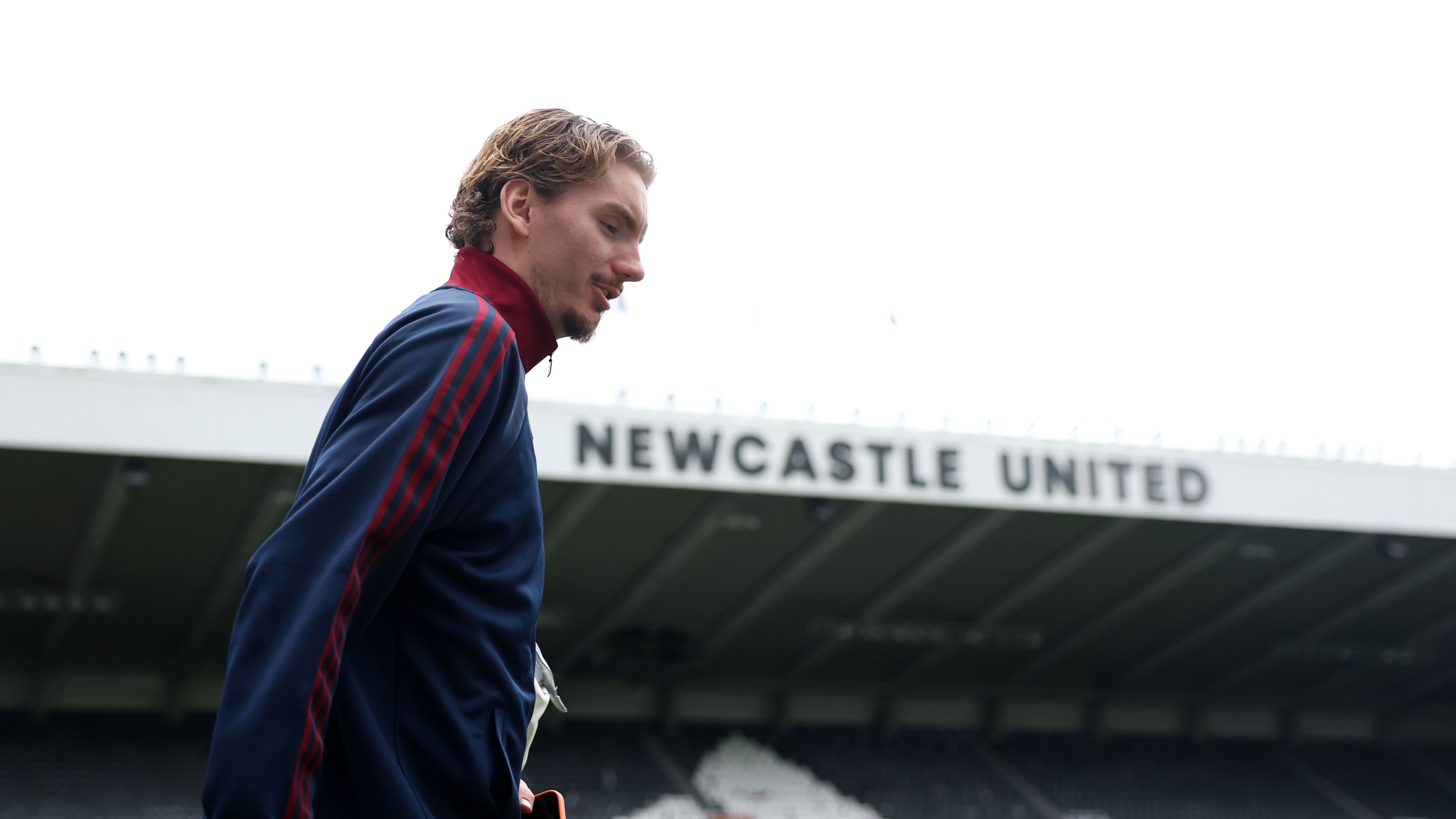 Newcastle United v Everton - Premier League