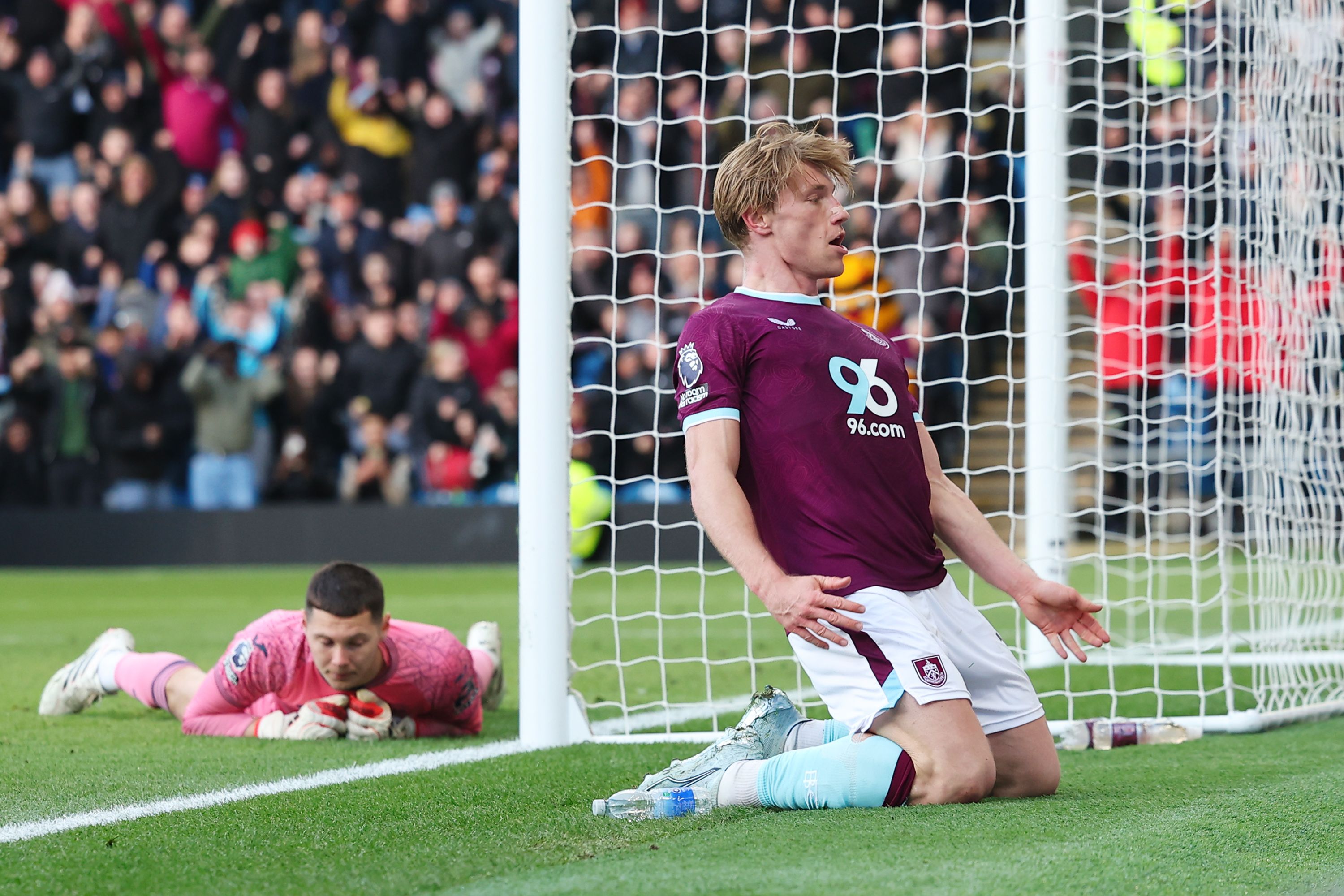 Burnley v Brentford - Premier League