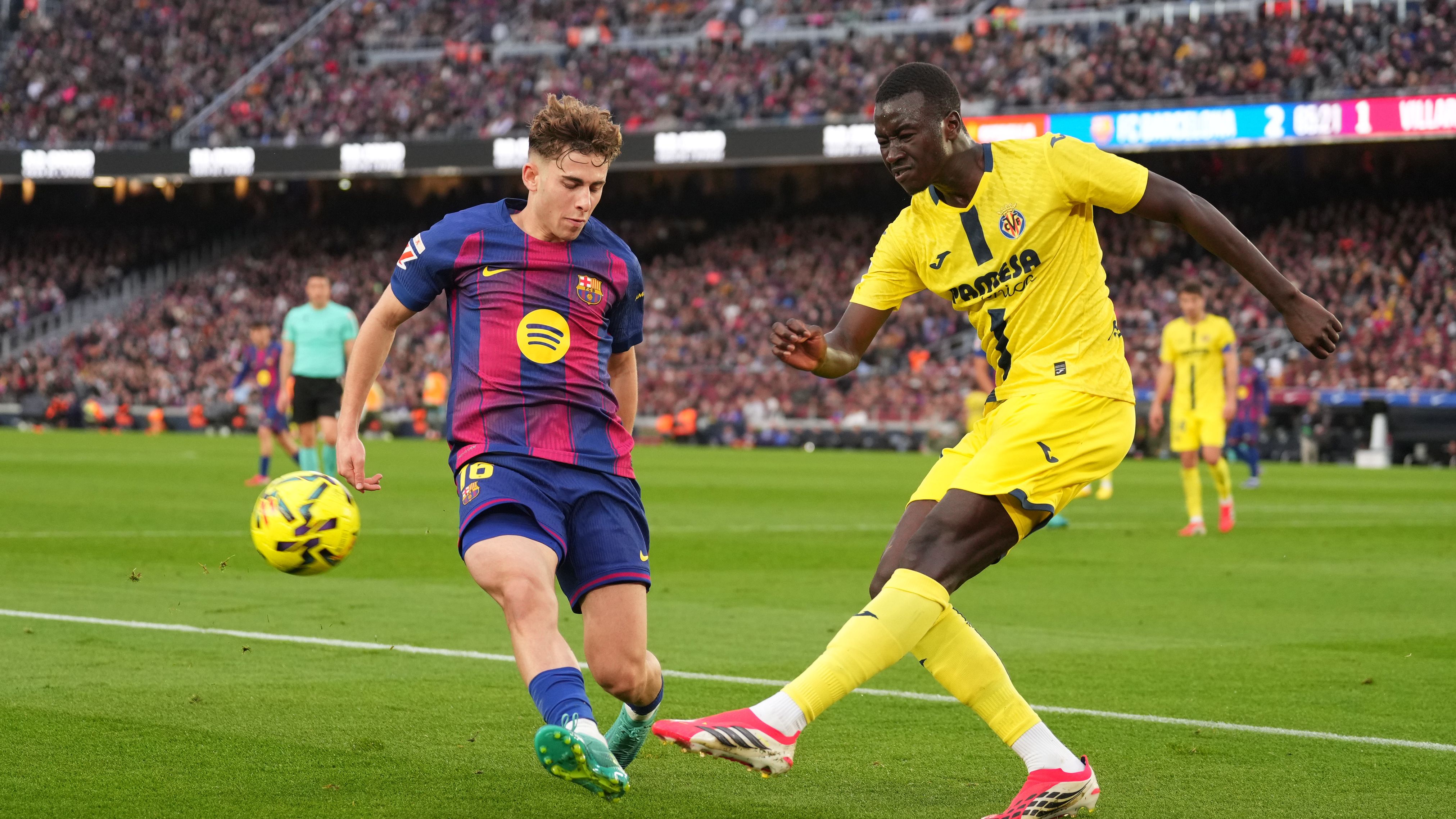 FC Barcelona v Villarreal CF - LaLiga EA Sports