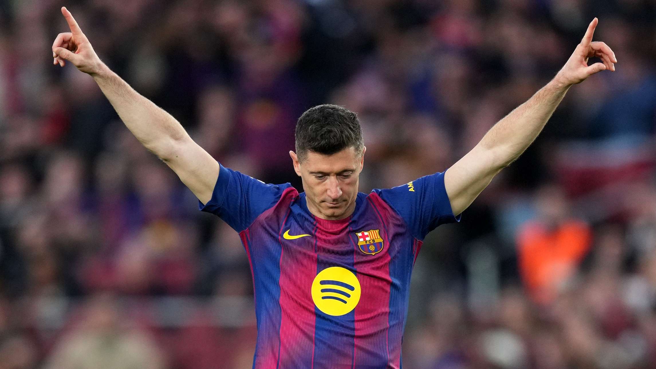 FC Barcelona v Villarreal CF - LaLiga EA Sports