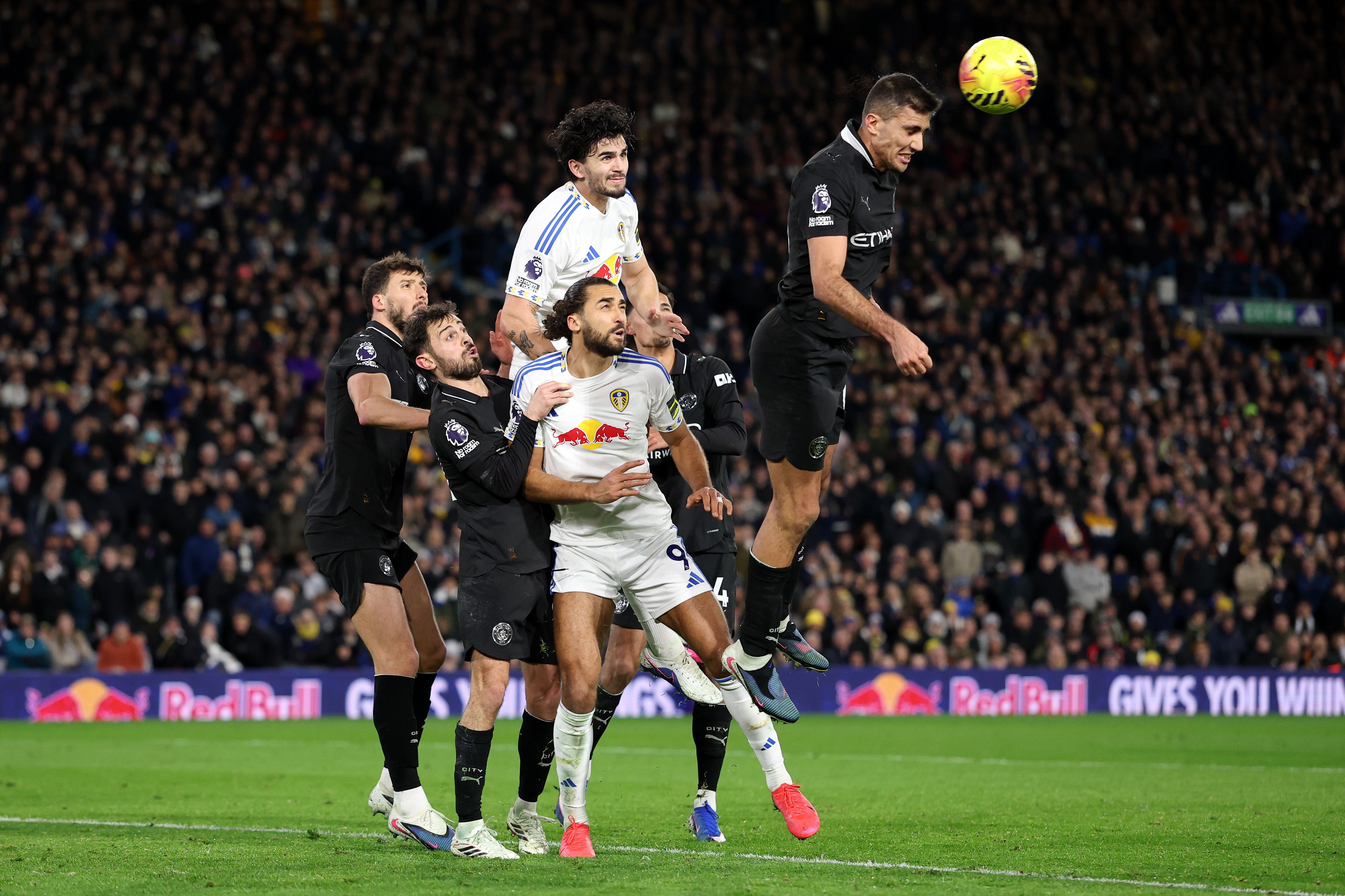 Leeds United v Manchester City - Premier League