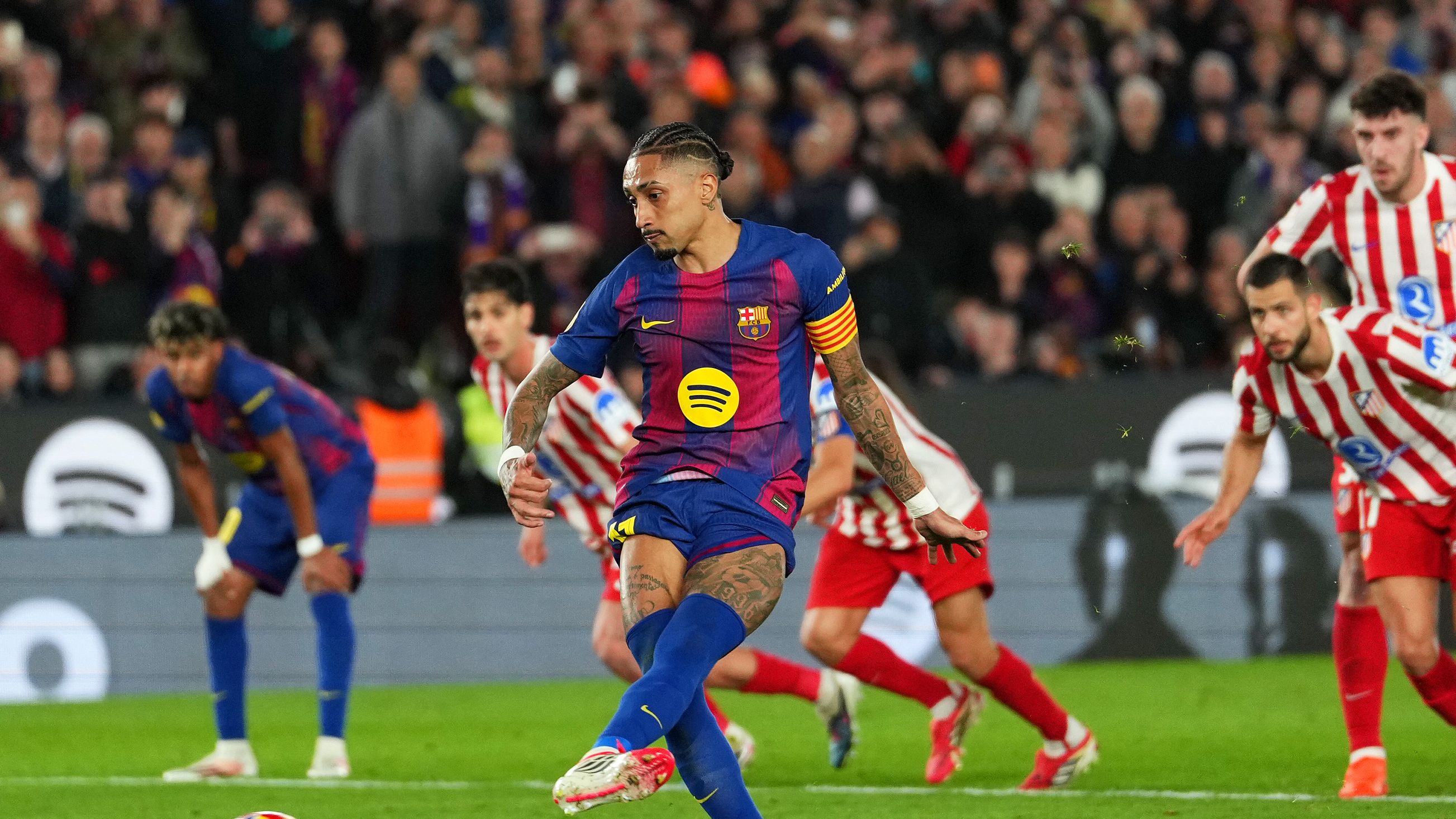 FC Barcelona v Atlético de Madrid - Copa Del Rey