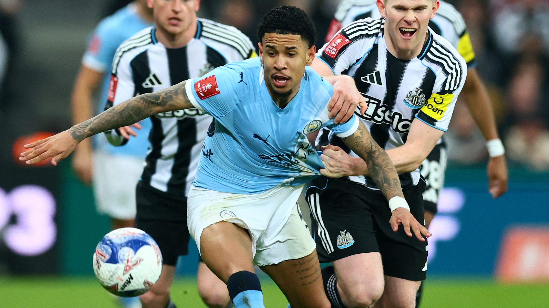 FBL-ENG-FACUP-NEWCASTLE-MAN CITY