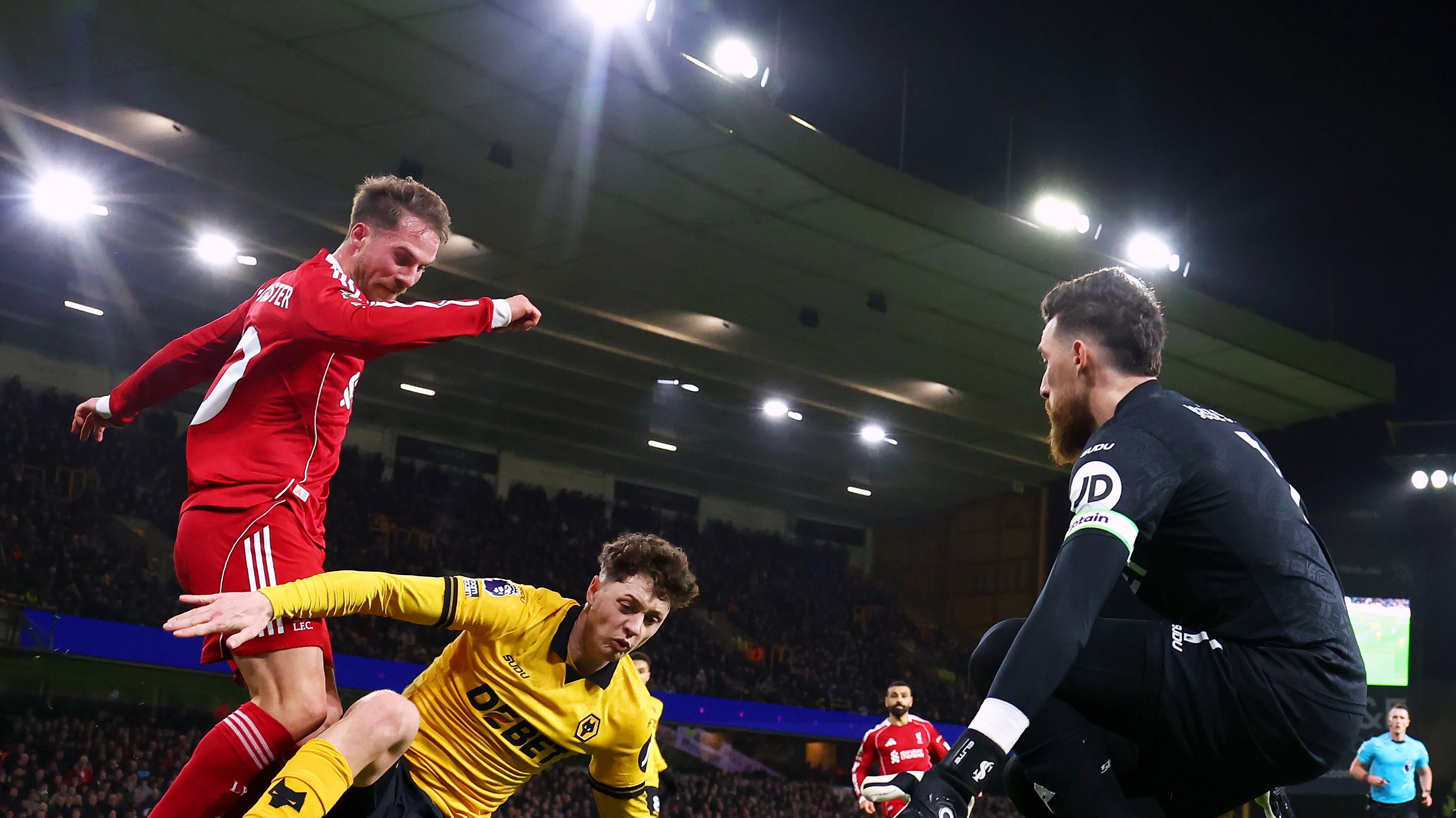 Wolverhampton Wanderers v Liverpool - Premier League