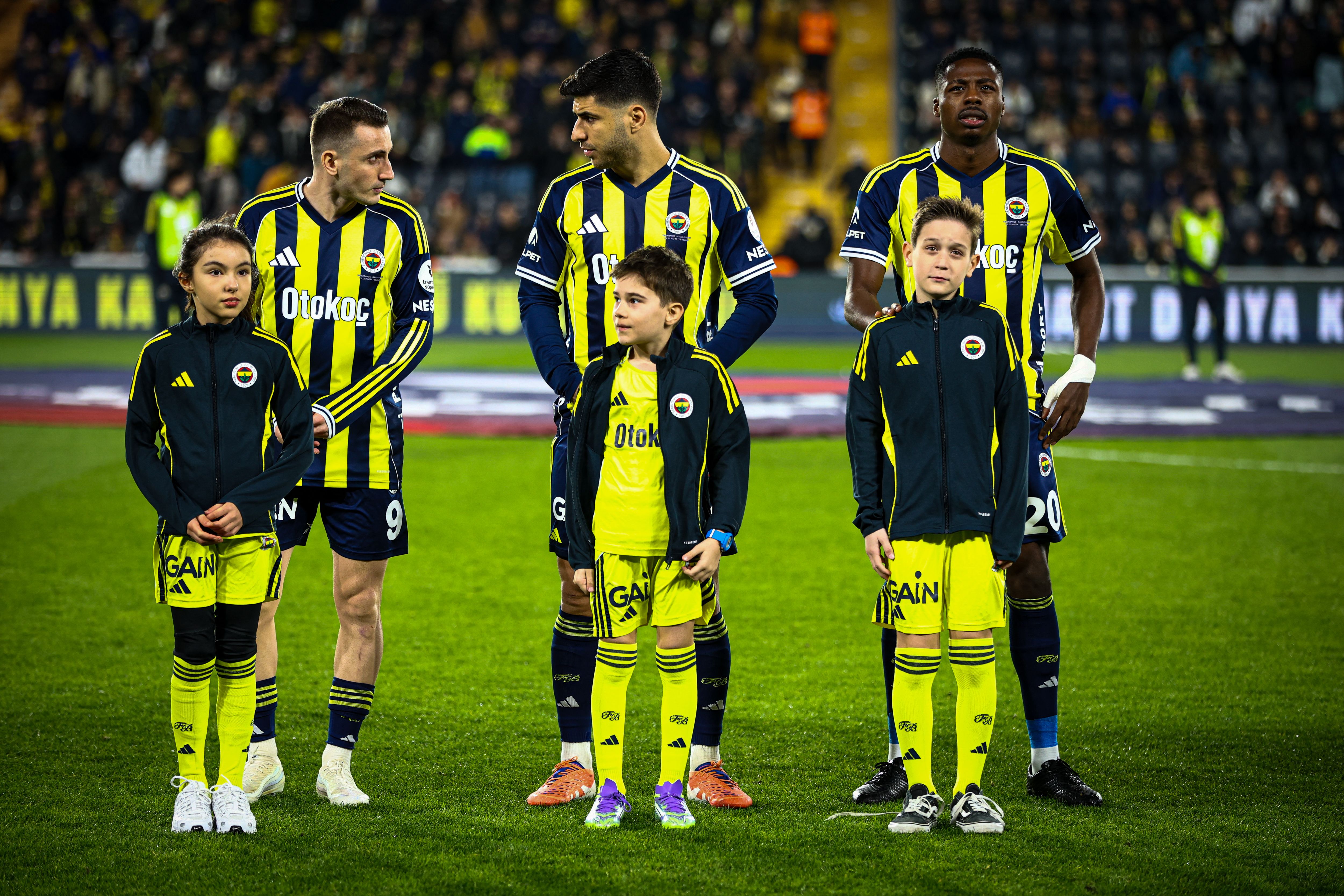 Fenerbahce-vs-Samsunspor-SK-25th-week-Trendyol-Super-League-2025